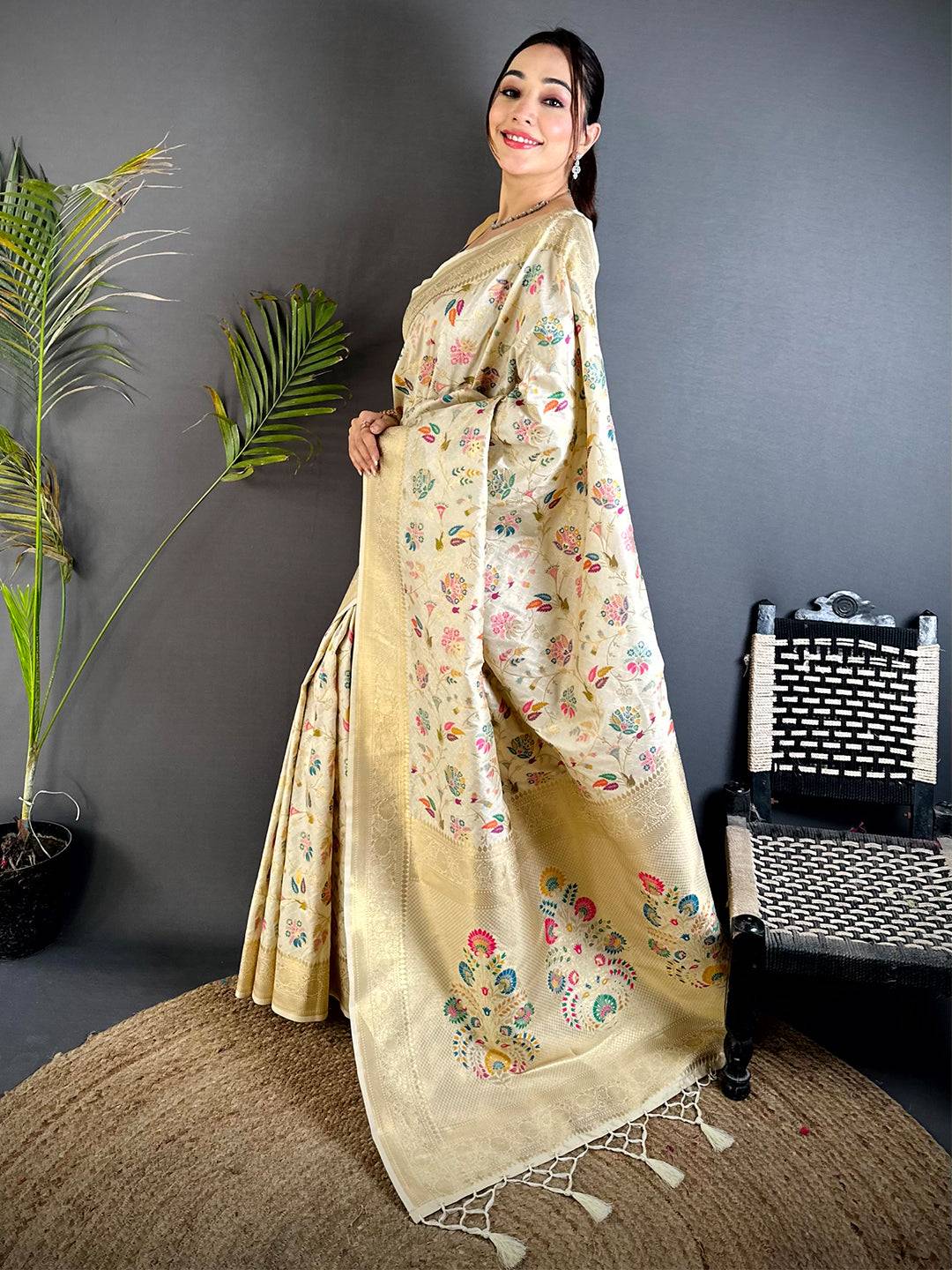 Cream Banarasi Minakari Floral Silk Saree