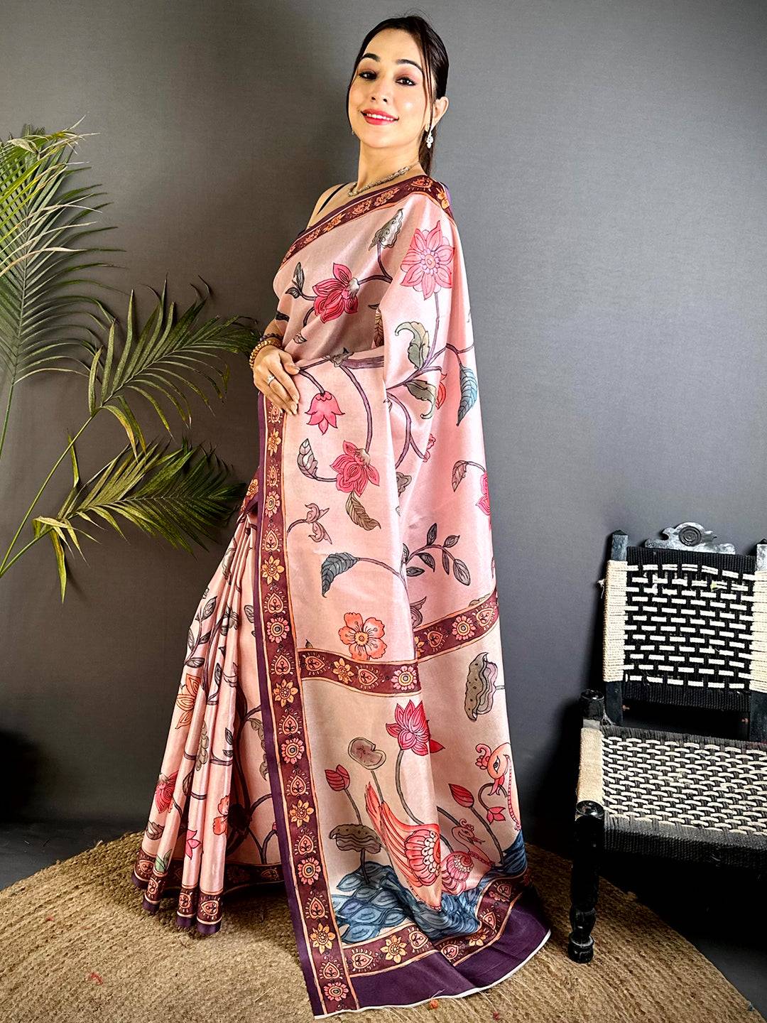 Exclusive Swan Pen Kalamkari Art Saree