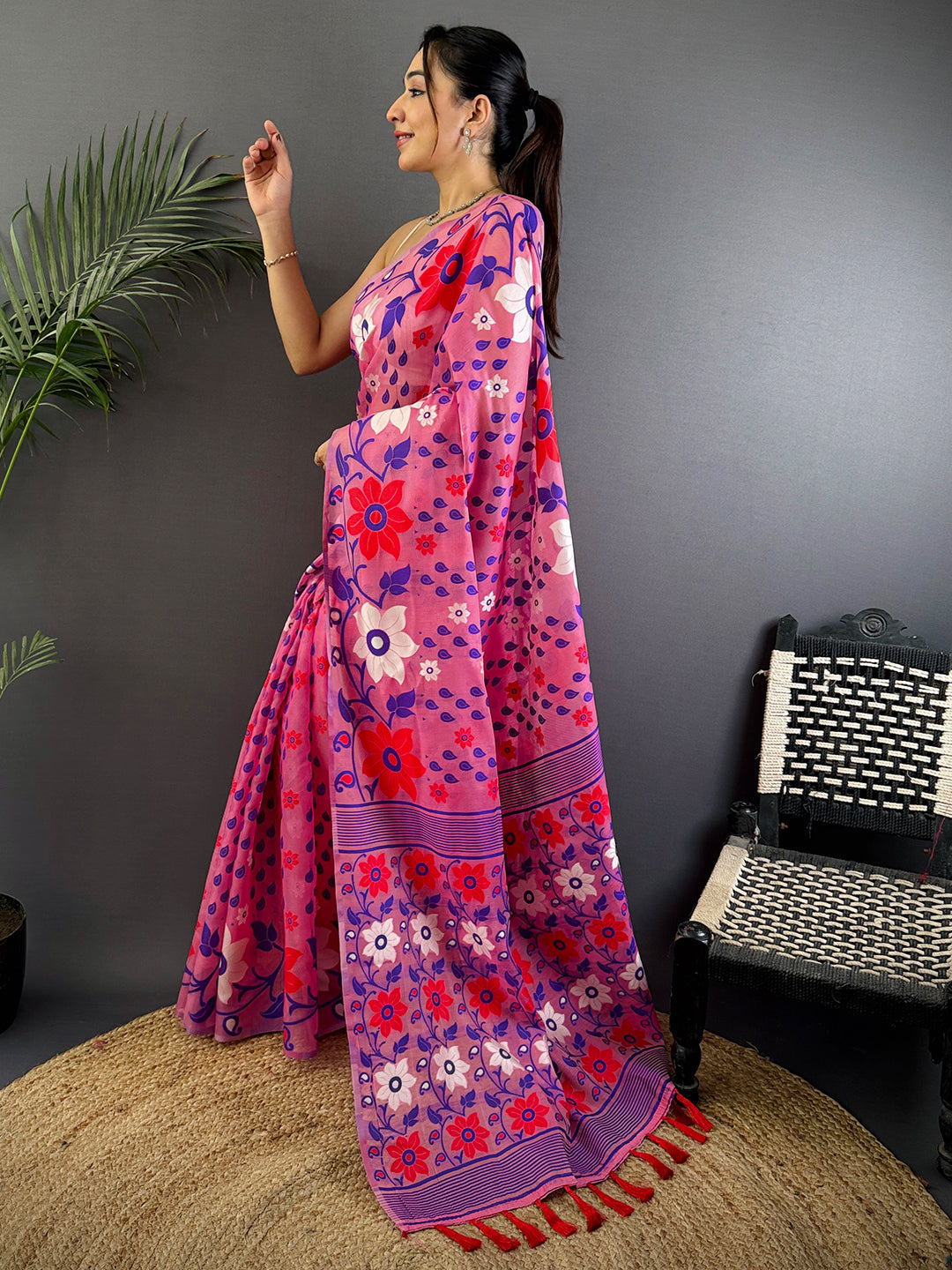Rose Pink Dhakai Jamdani Cotton Silk Saree