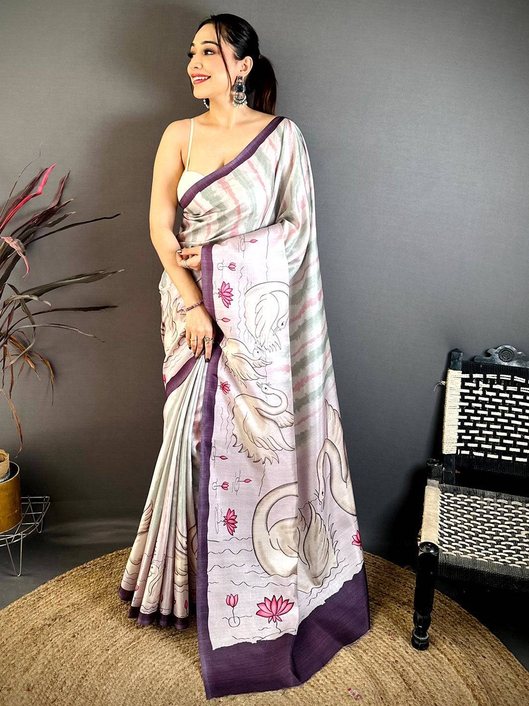 Stylish Soft Tussar Swan Print Saree