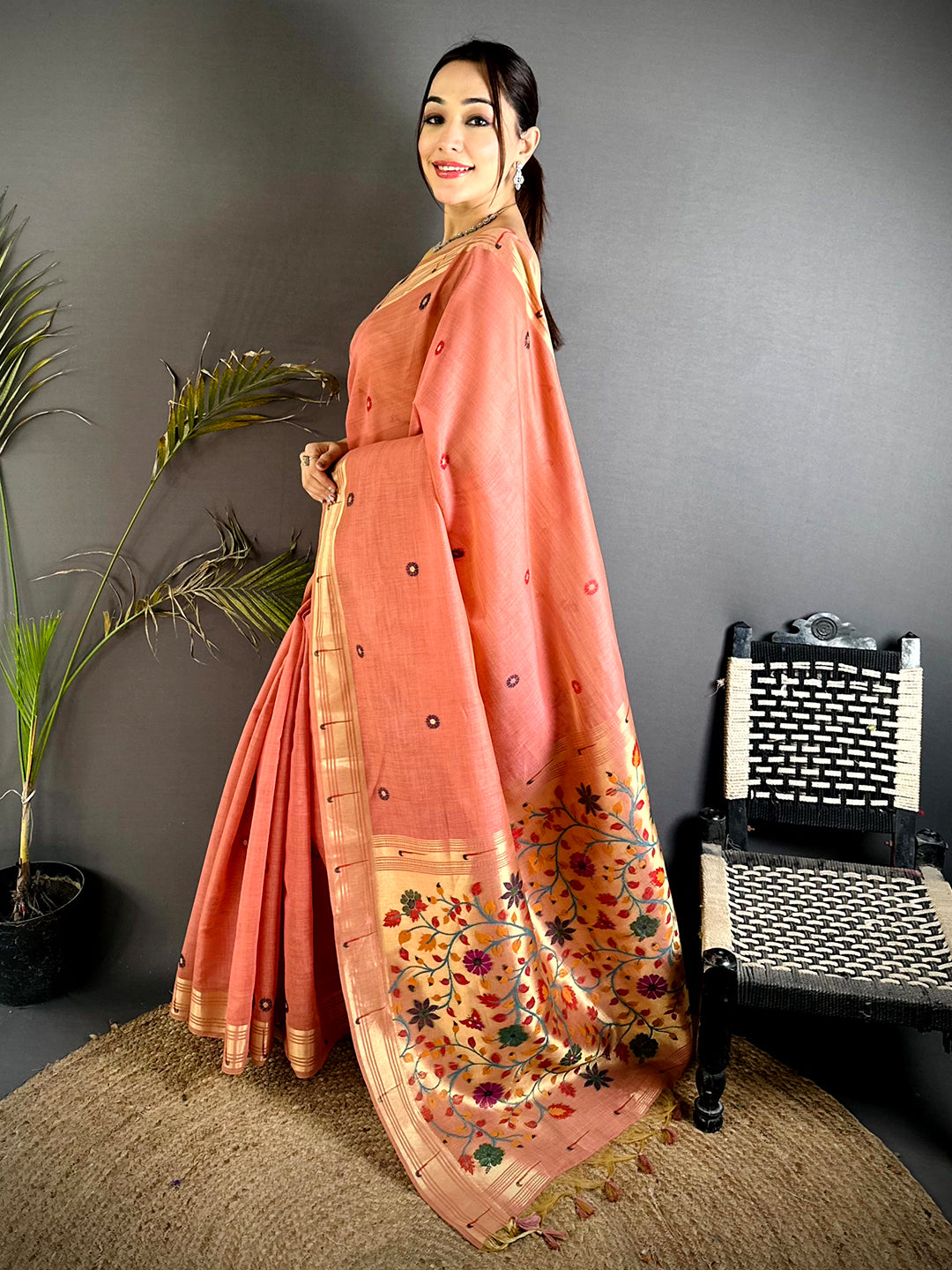 Aura Pink Minakari Butti Linen Saree