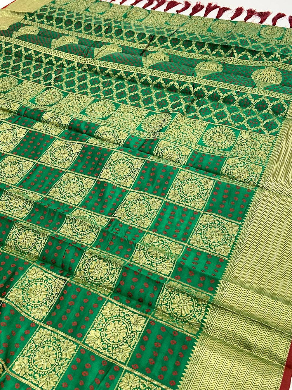 Green Banarasi Square Patola Saree
