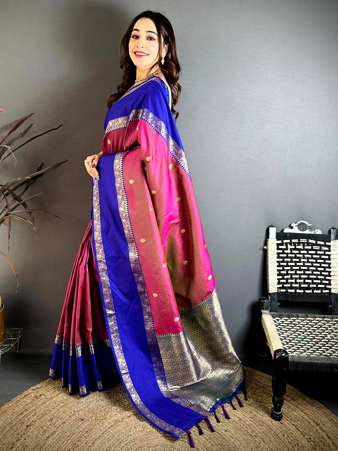 Wine Dual Tone Gadwal Saree