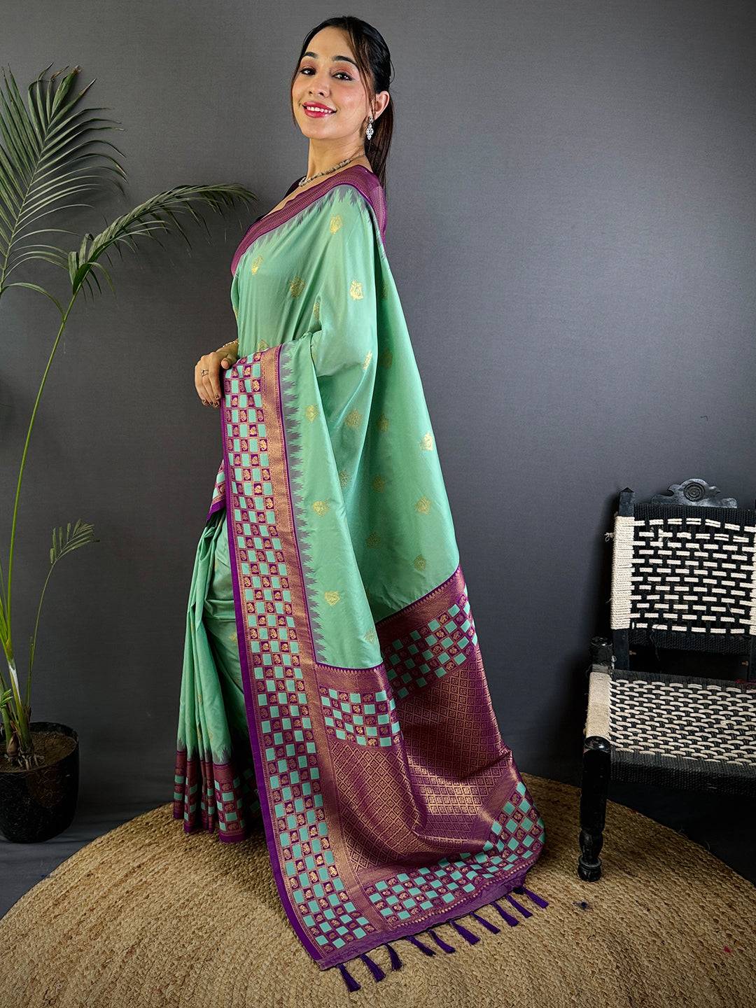 Royal Minakari Chess Border Soft Silk Saree