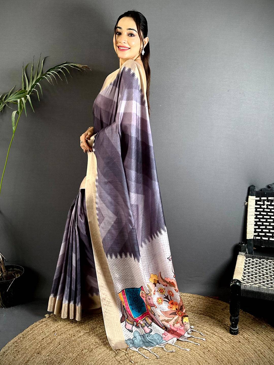 Artisanal Linen Kalamkari Pallu Saree