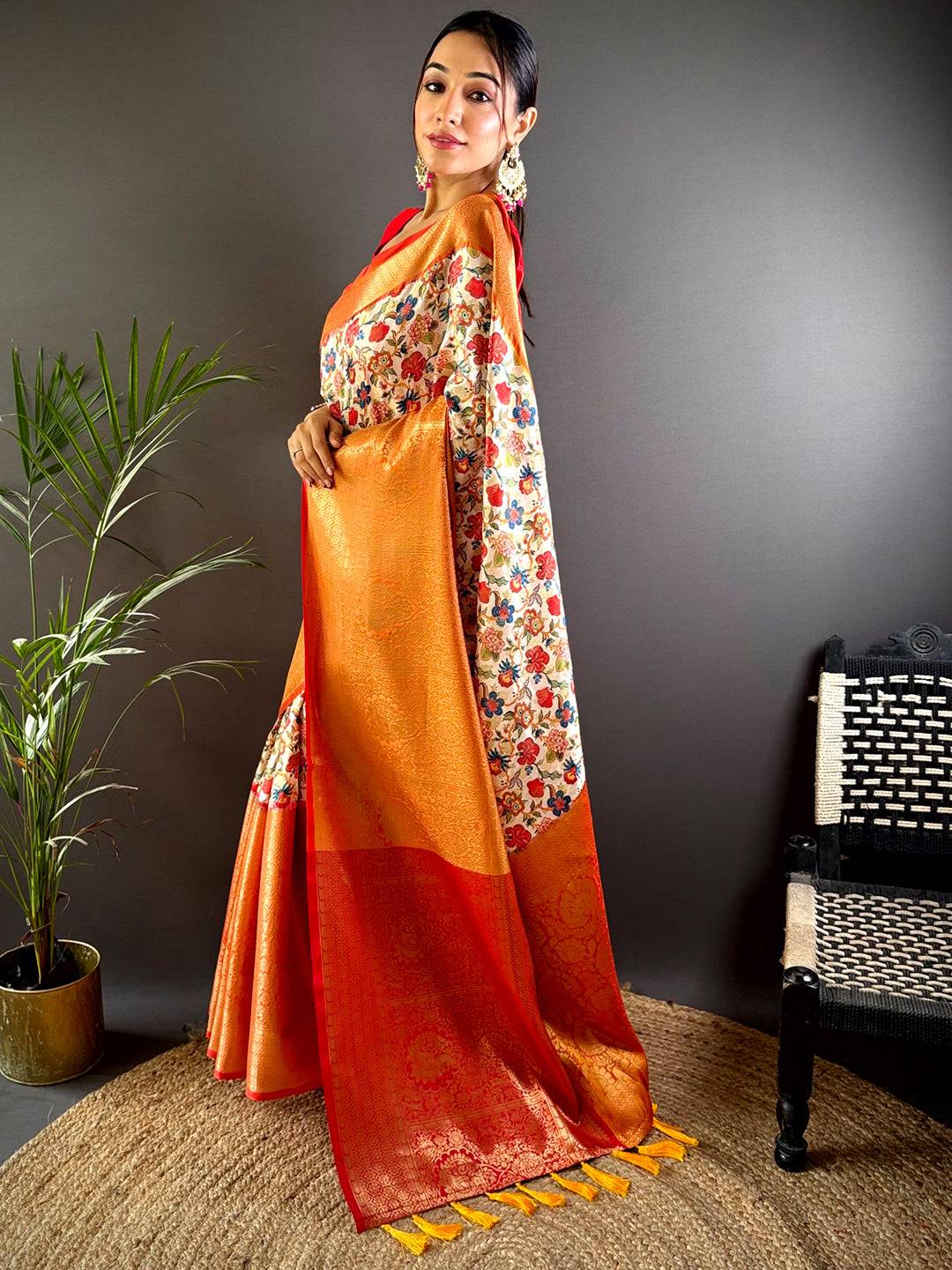 Cream Banarasi Silk Saree With Kanchi Pattu Border