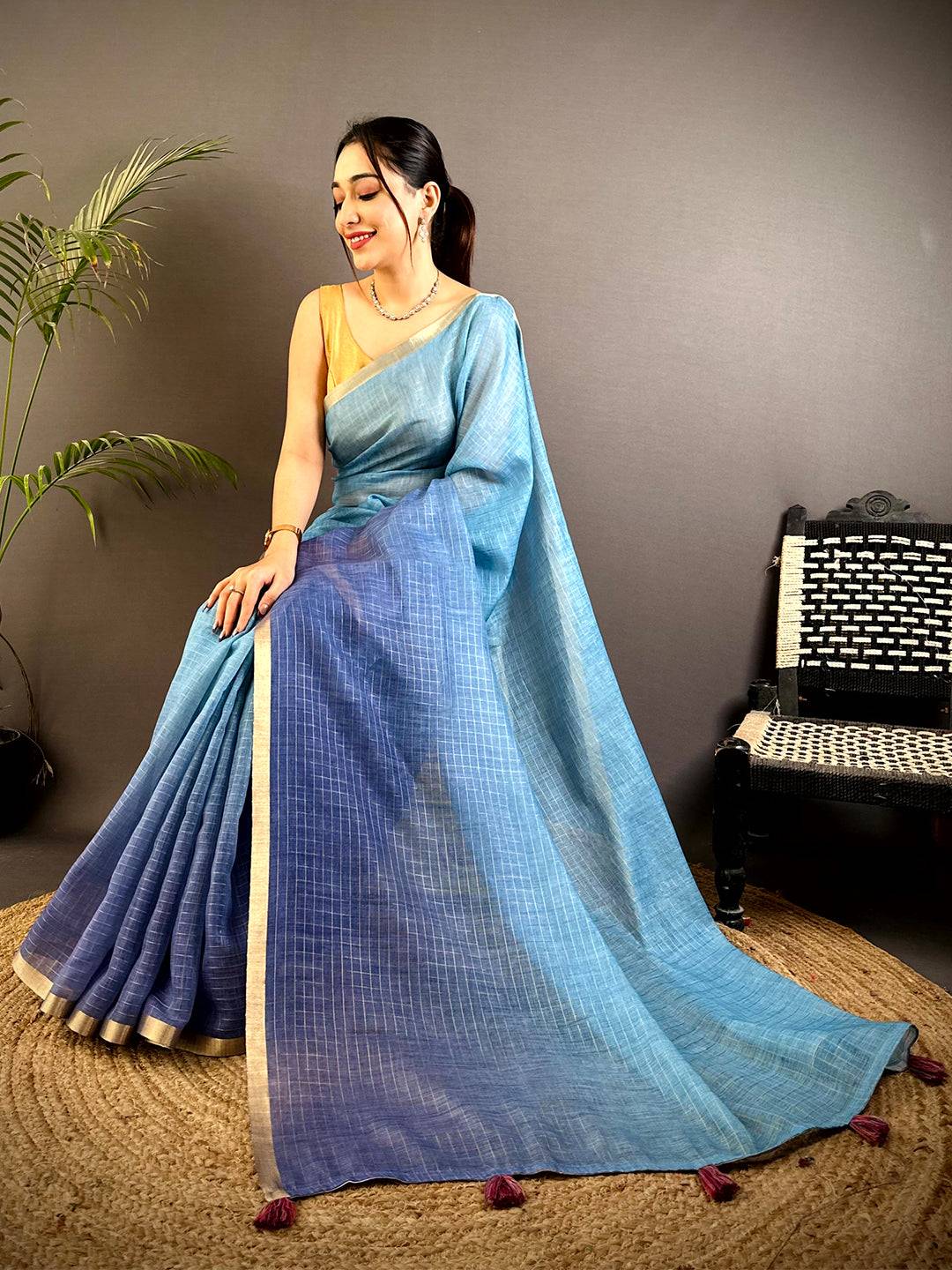 Radiant Self Chex Linen Zari Saree