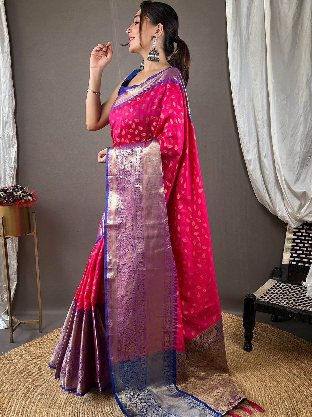 Stylish Banarasi saree showcasing detailed motifs