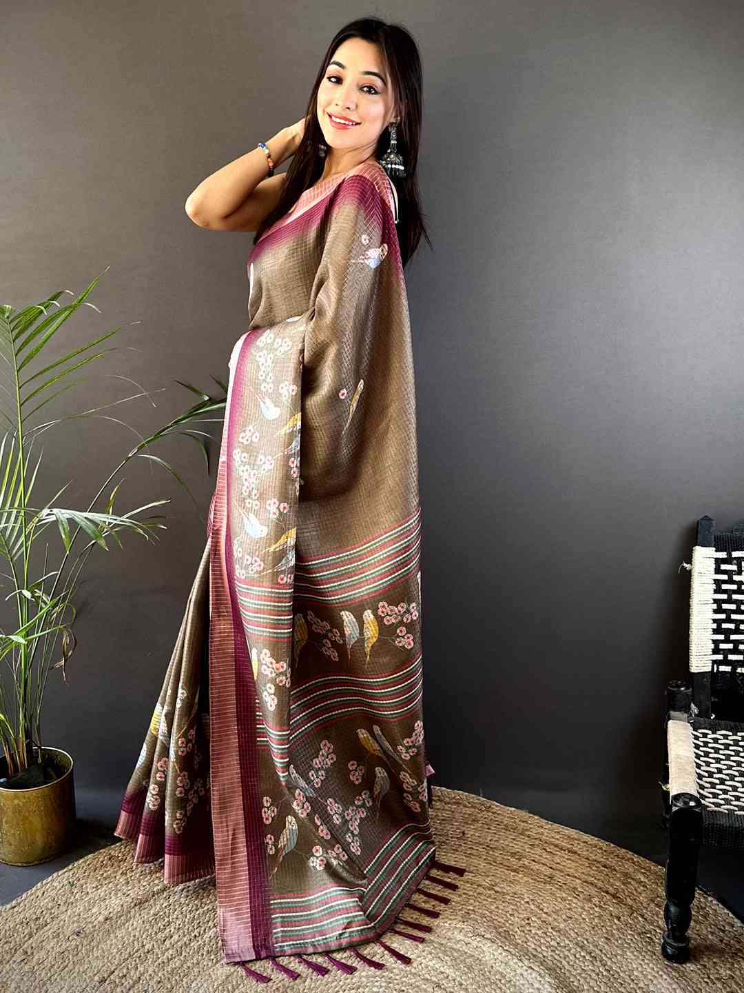 Brown Chanderi Check Sparrow Print Saree