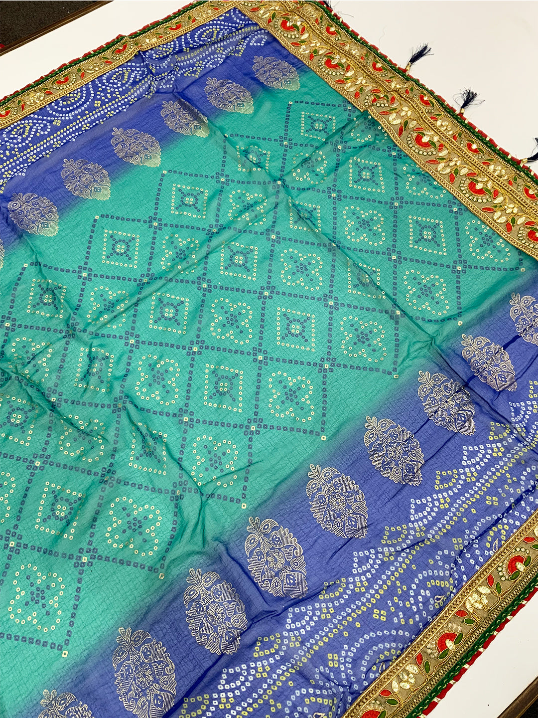 Classic Chinnon Bandhej Print Saree