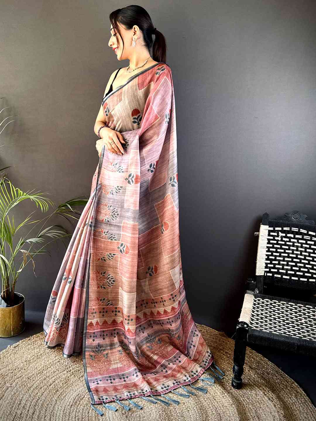 Dusty Rose Tissue Chanderi Geometric Floral Saree