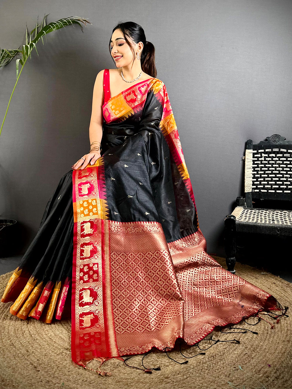 Black Minakari Kanchi Pattu Raw Silk Saree