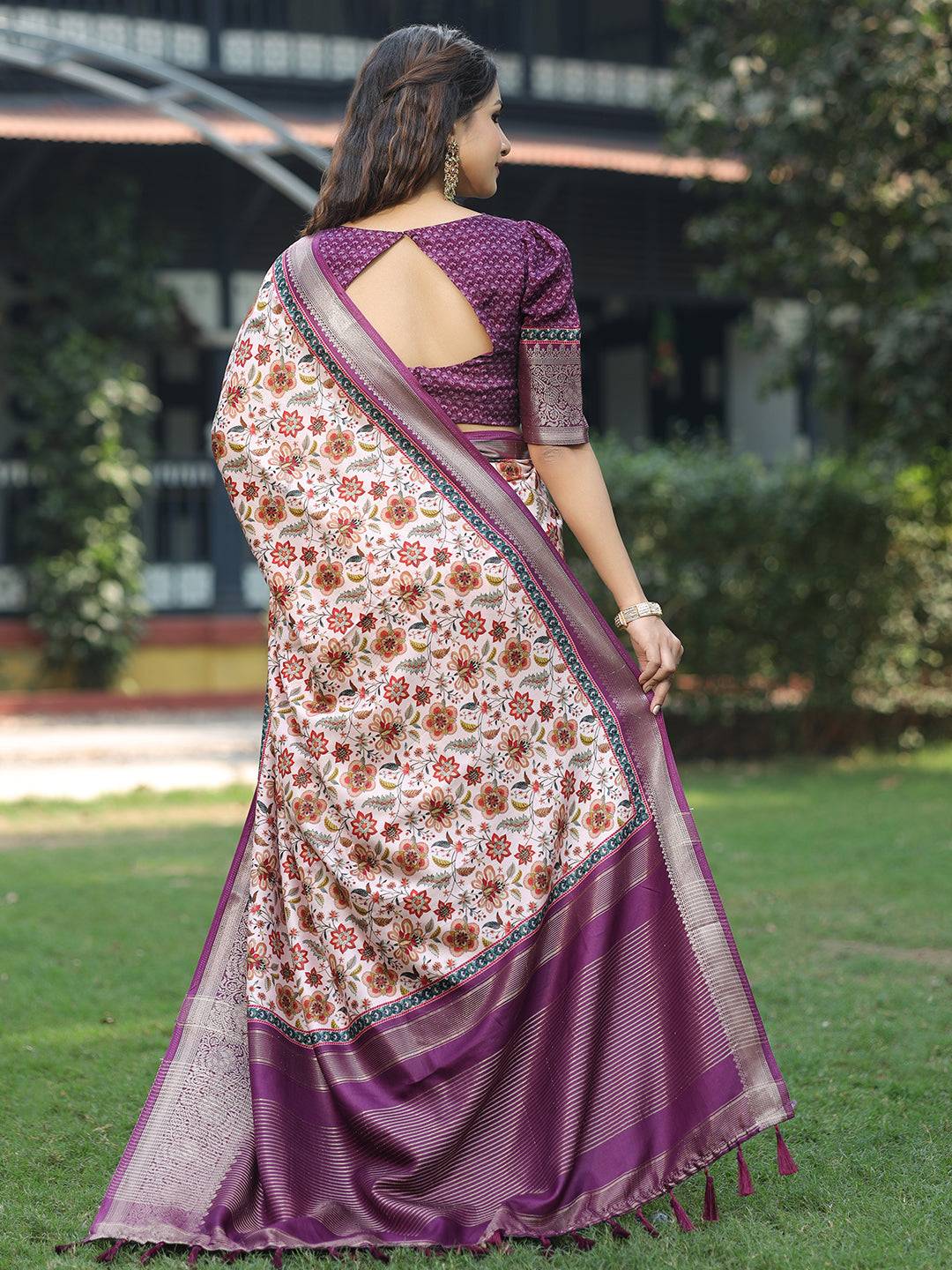 Pink Colour Phulkari Design Zari Weaving Pallu Saree