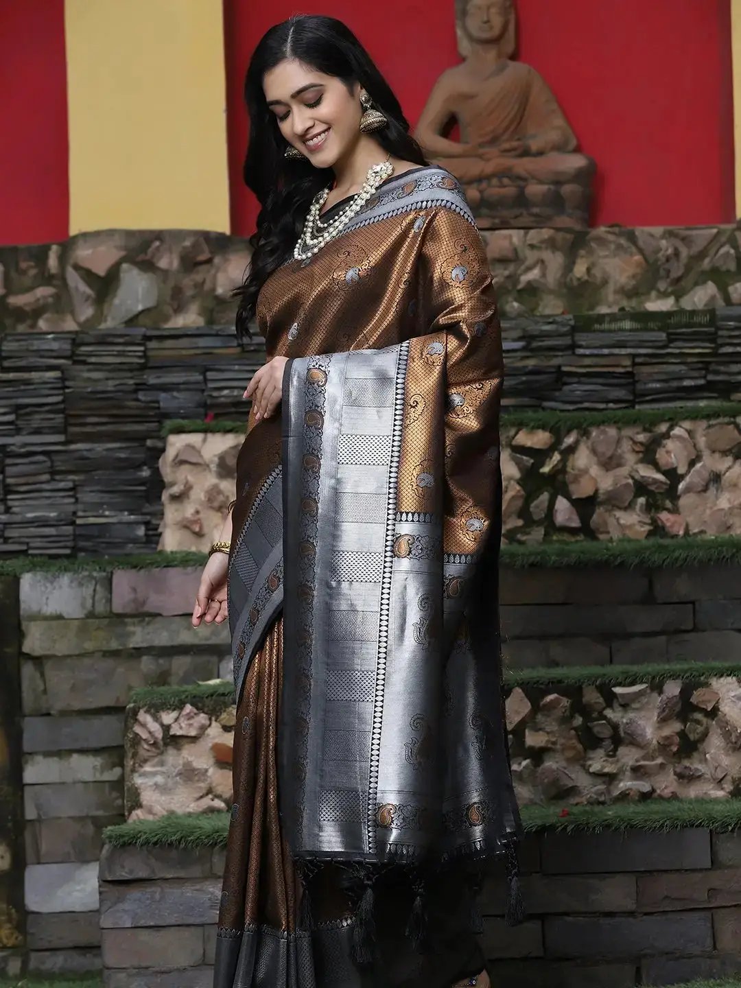 Kanjivaram Silk Saree With Zari Work