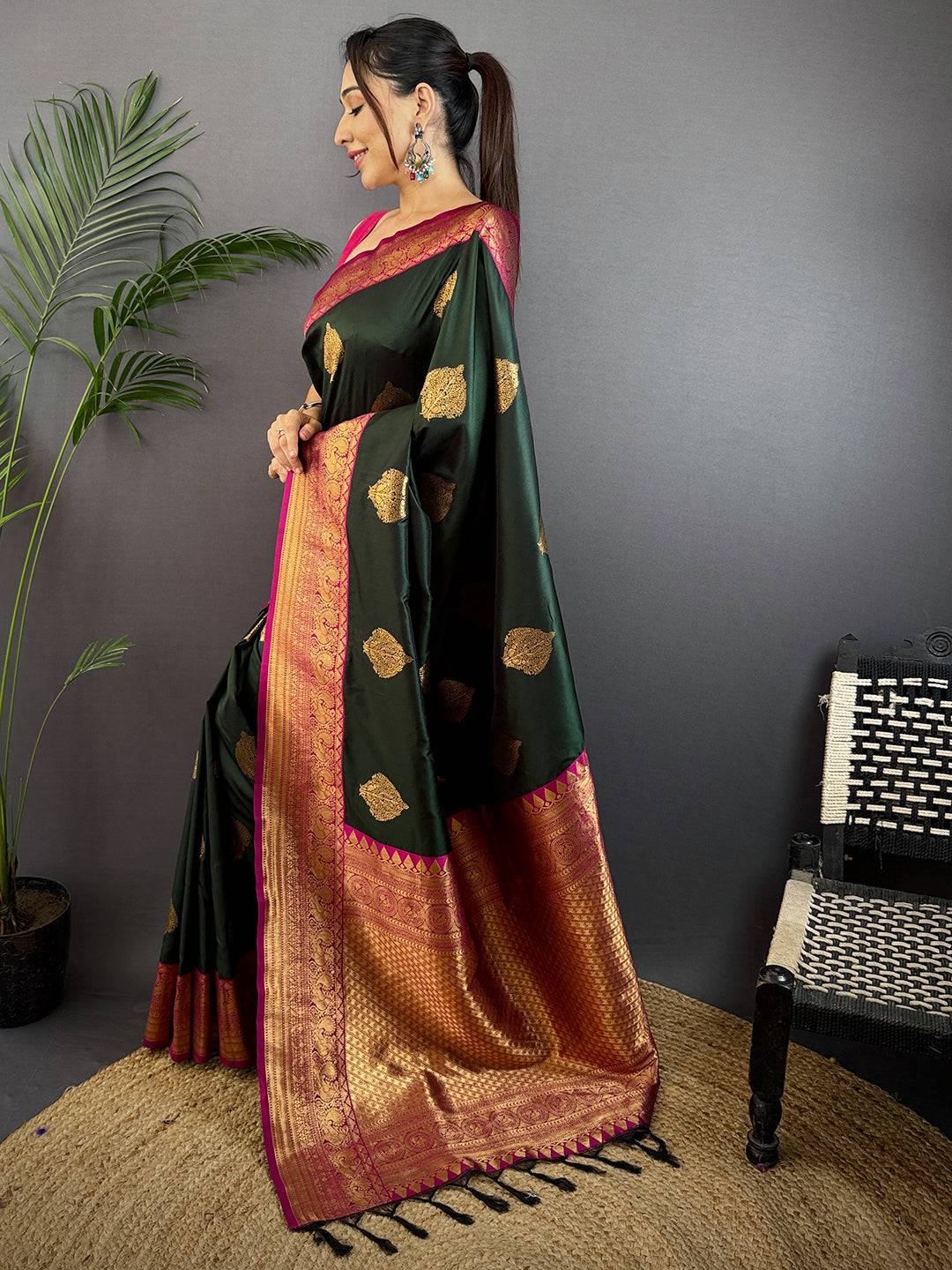 Green Soft Gadwal Silk Saree