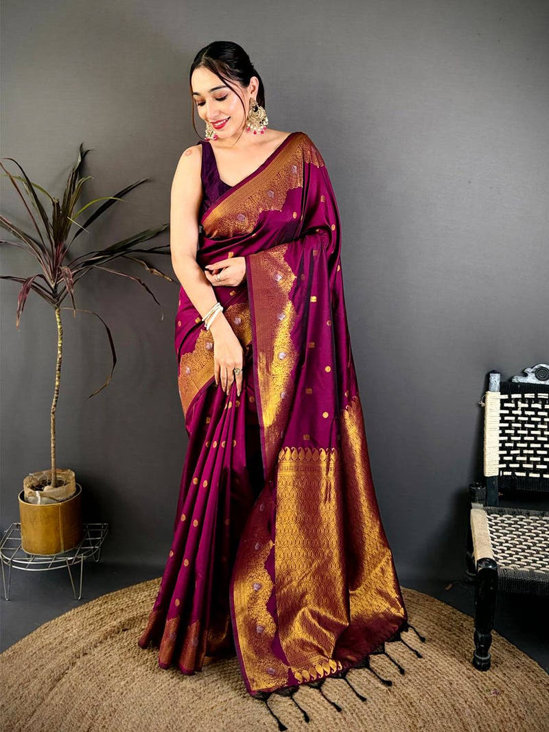 Royal Butti Pattern Soft Silk Zari Saree