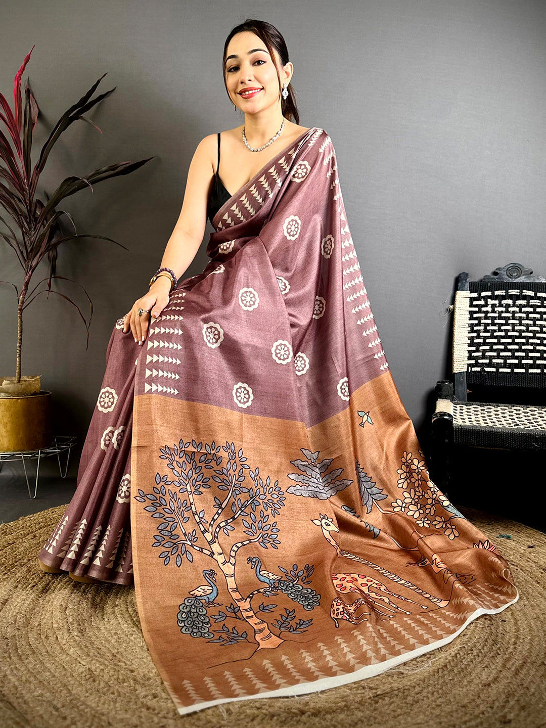 Regal Geometric Tussar Kalamkari Saree