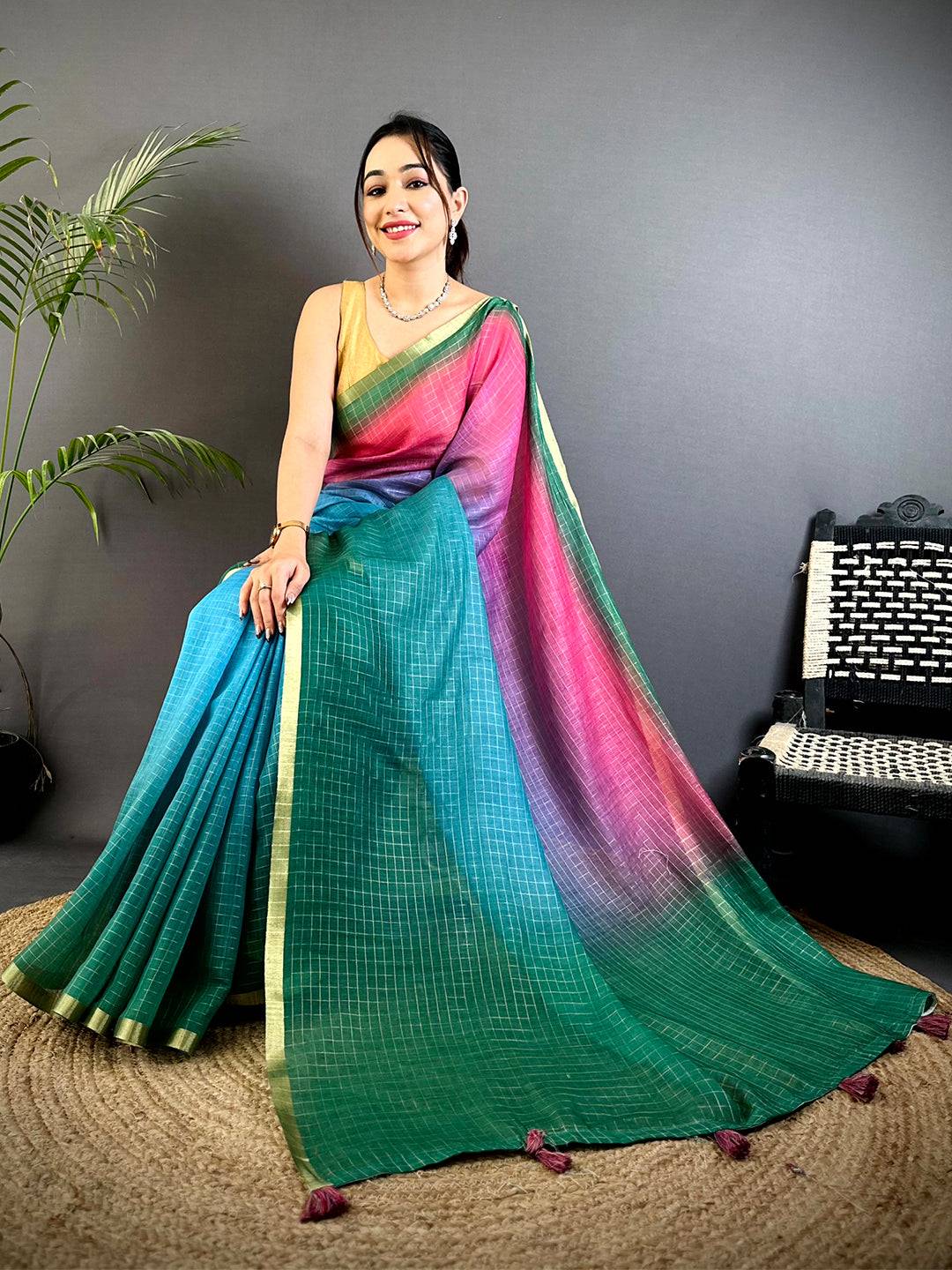 Radiance Linen 90 Zari Check Saree