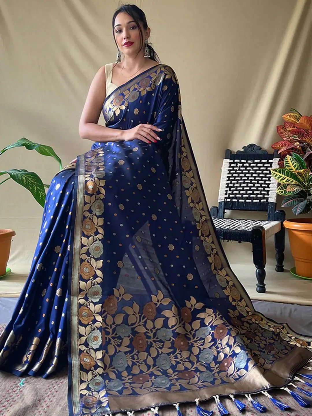Traditional Navy Blue Banarasi Silk Saree with Floral Design