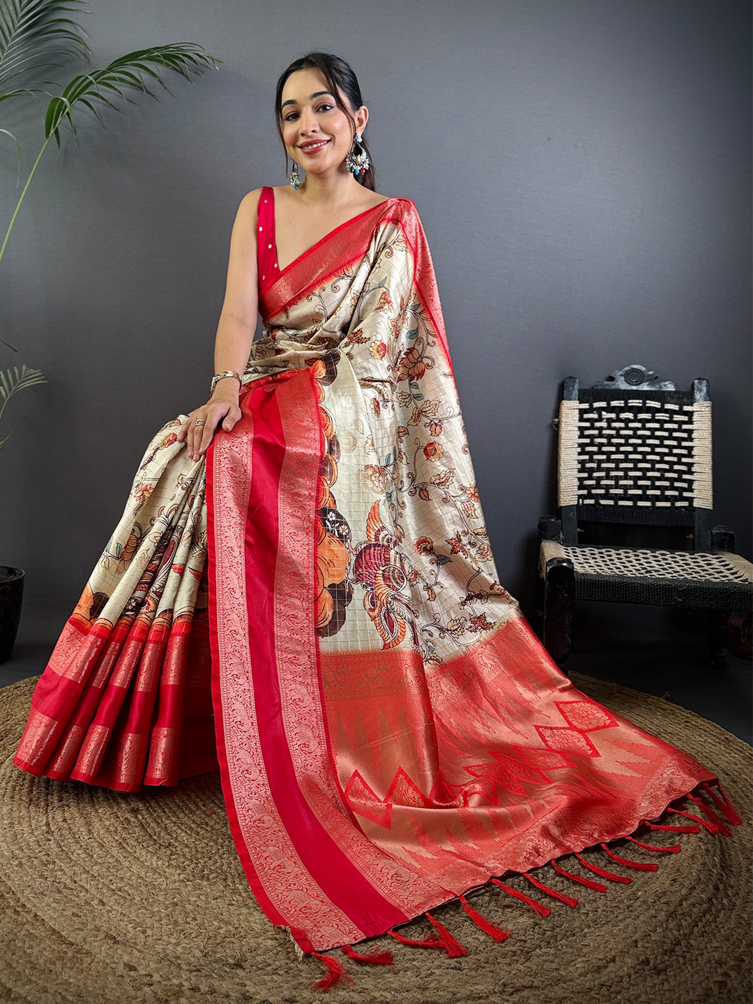 Ethereal Cream Kalamkari Printed Saree