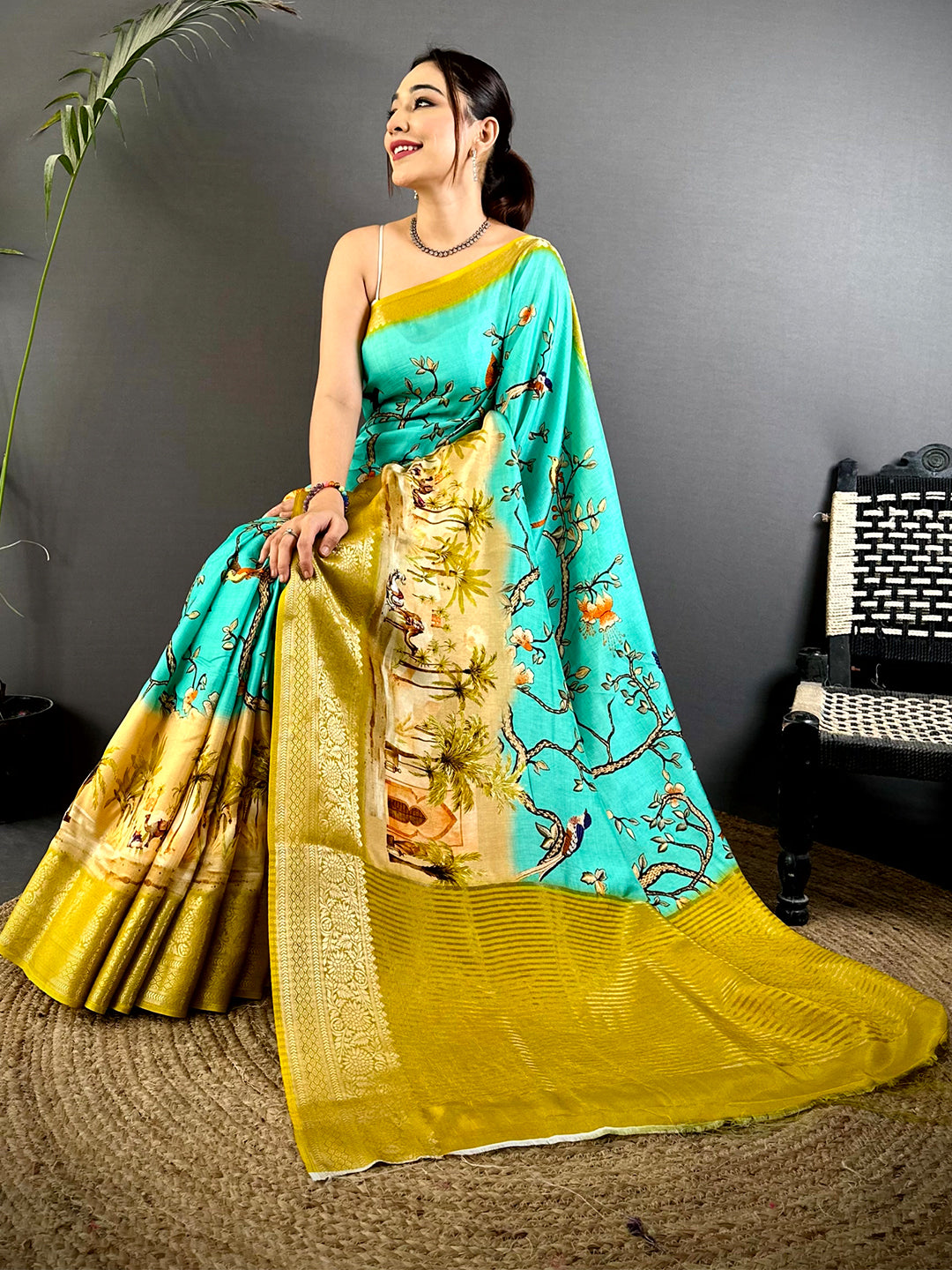 Artistic Self Zari Chex Viscose Dola Saree