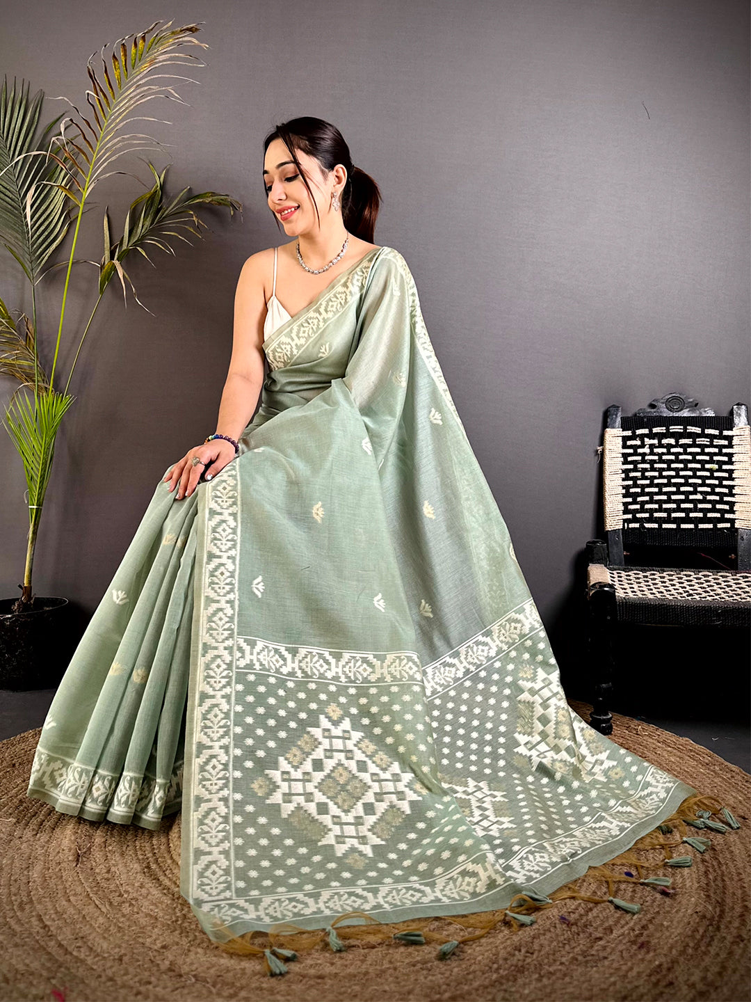 Royal Khadi Linen Lakhnavi Work Saree