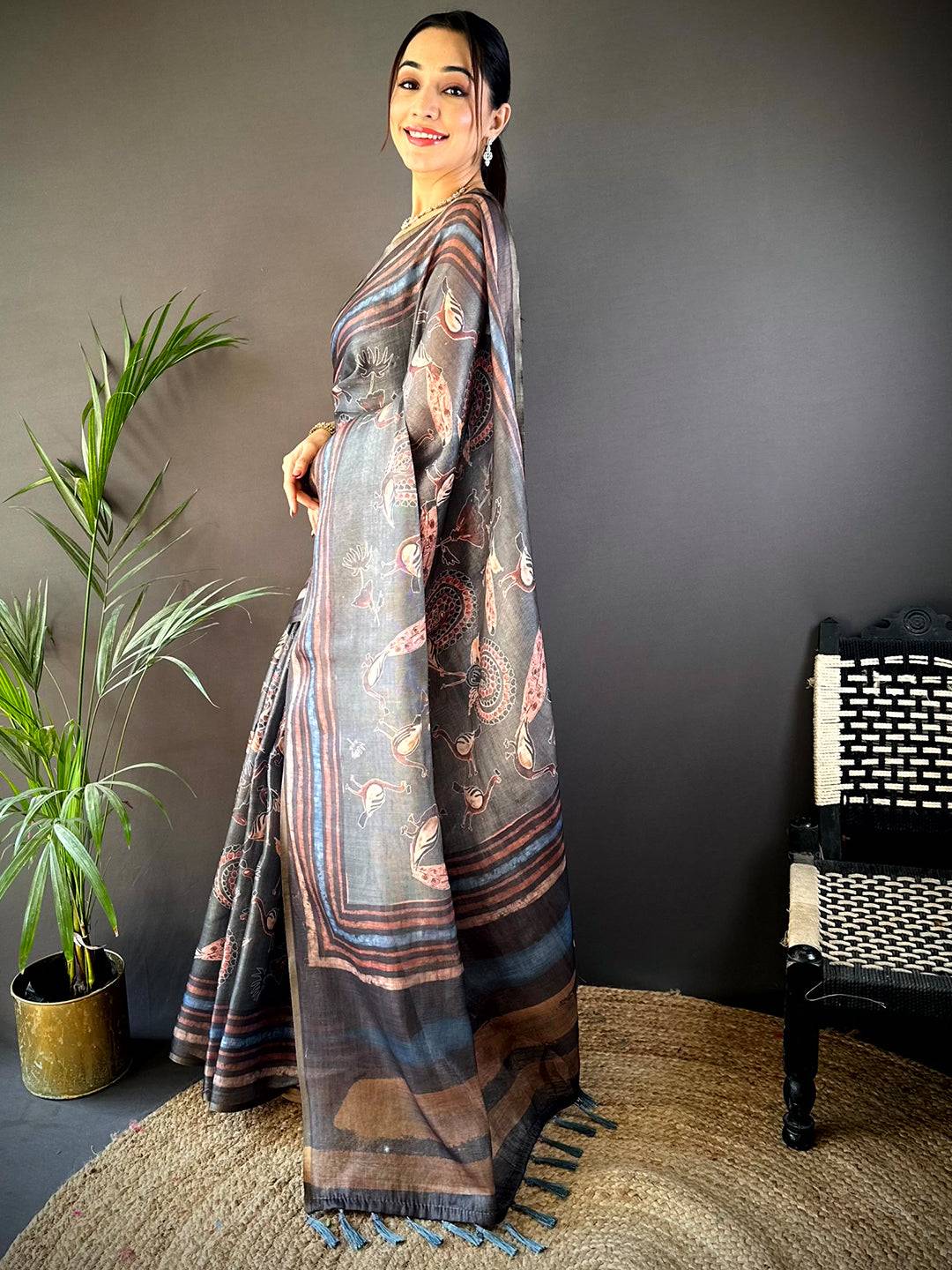 Grey Chanderi Floral Kalamkari Digital Print Saree