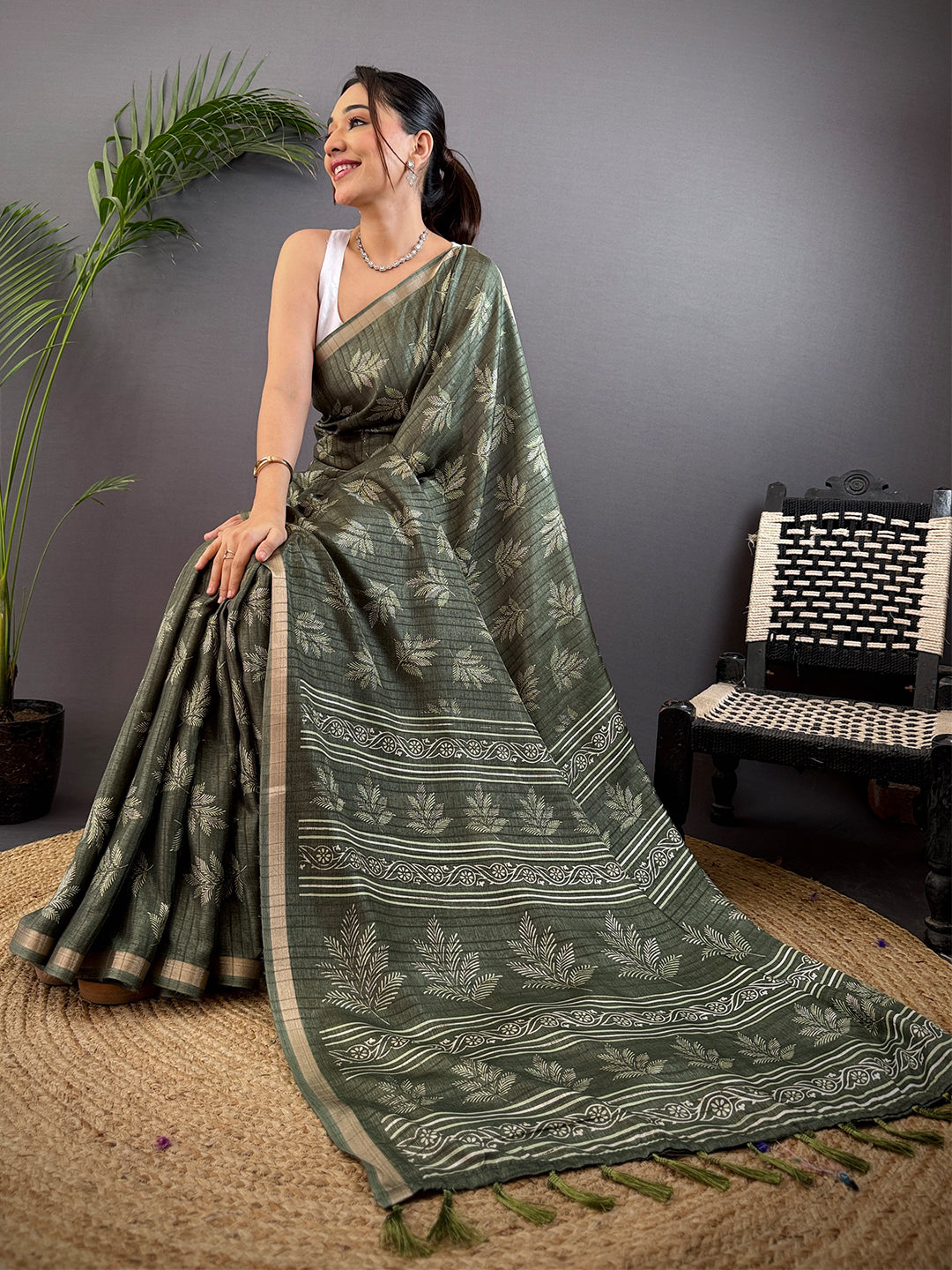 Olive Leaf Print Ghicha Handloom Saree