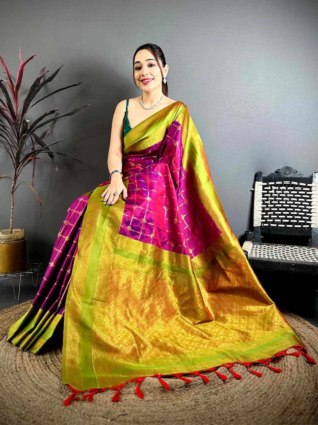 Magenta Check Weave Gadwal Saree