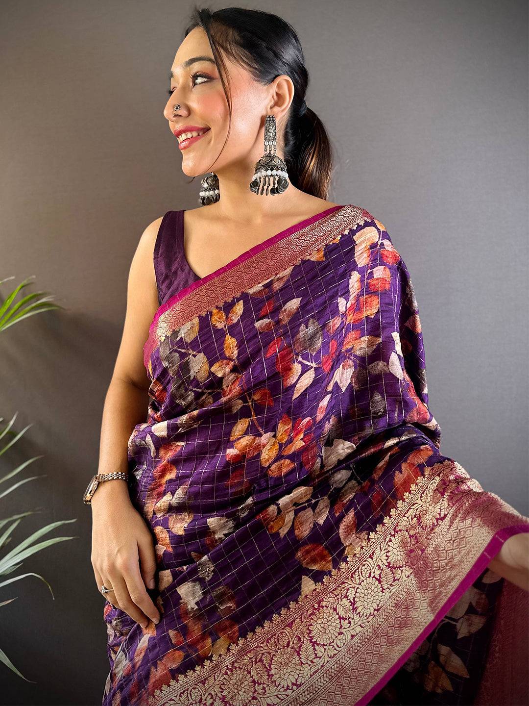 Floral Radiance Viscose Saree