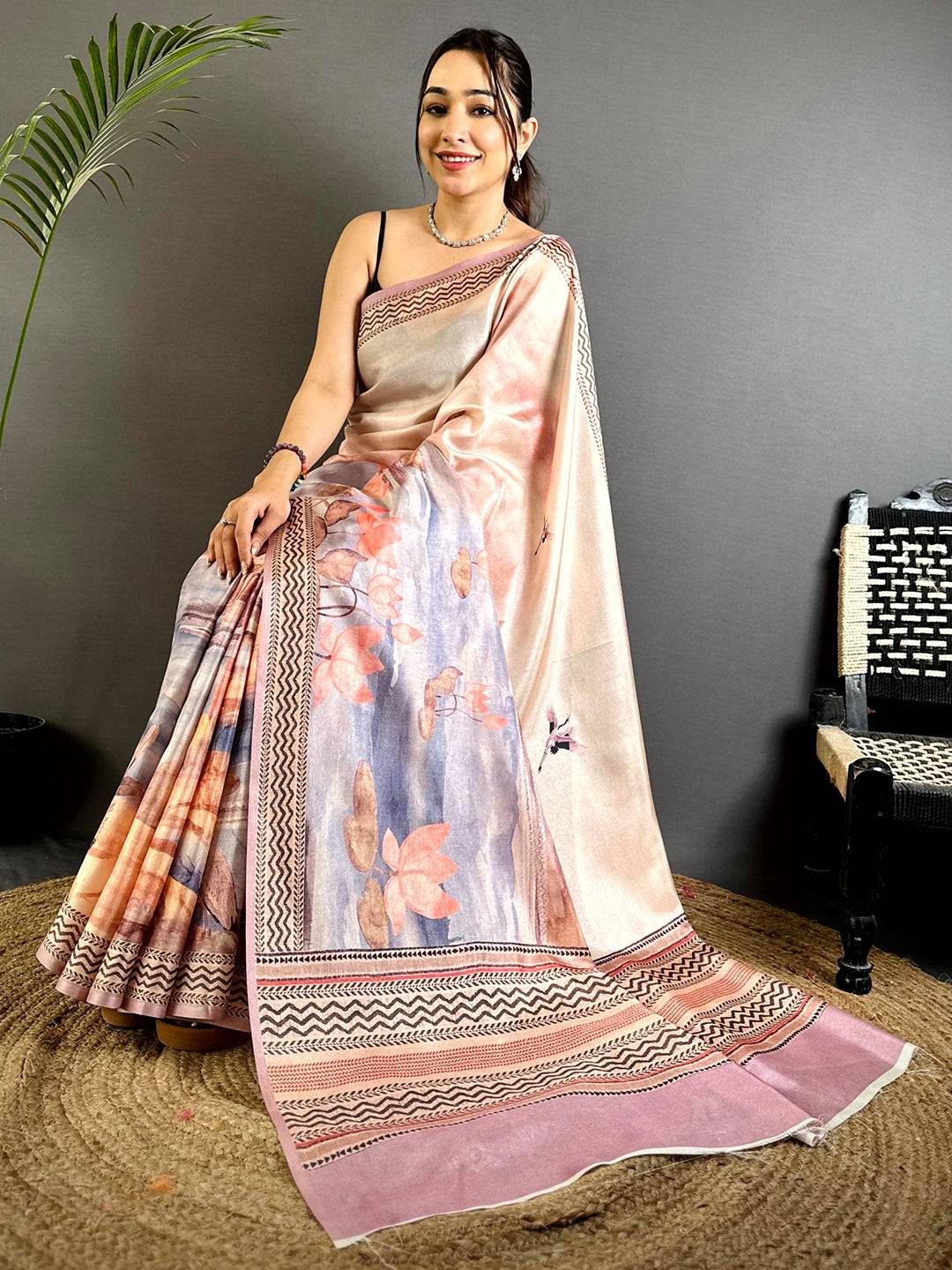 Artistic Water Theme Floral Tussar Saree