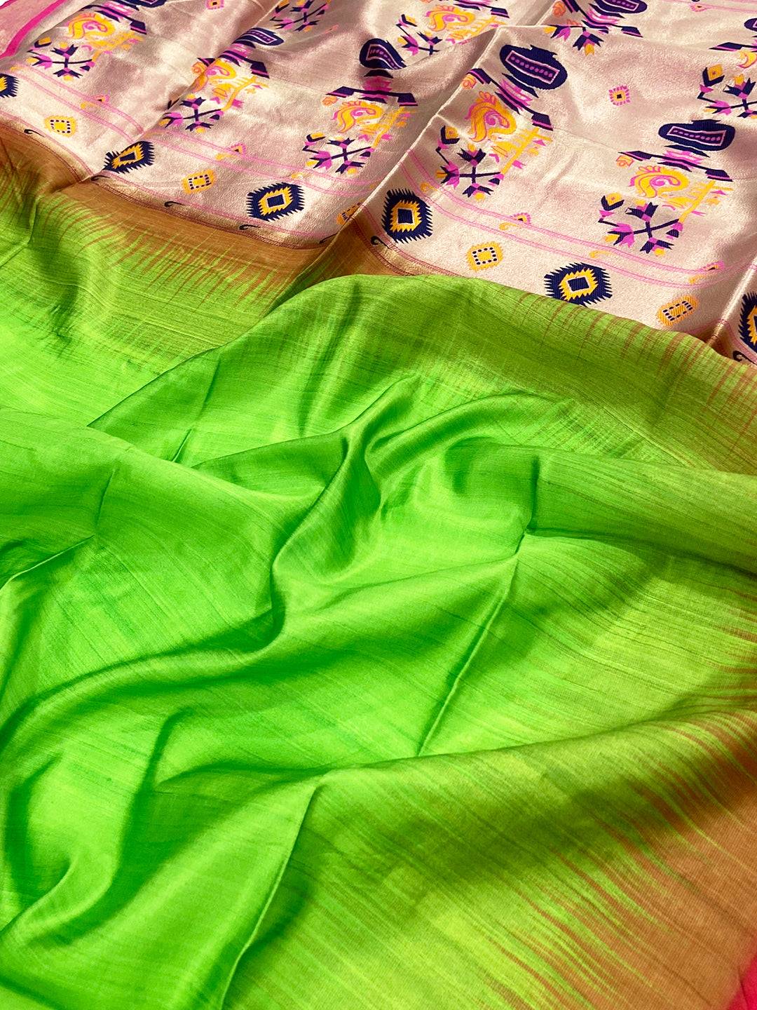 Parrot Green Geometric Floral Pallu Saree