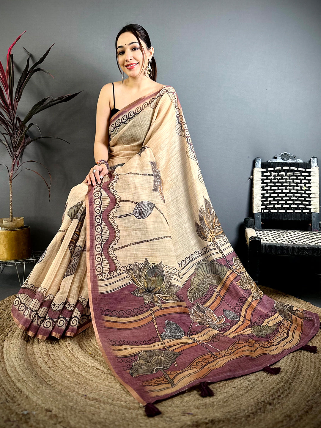 Classic Freehand Kalamkari Linen Saree