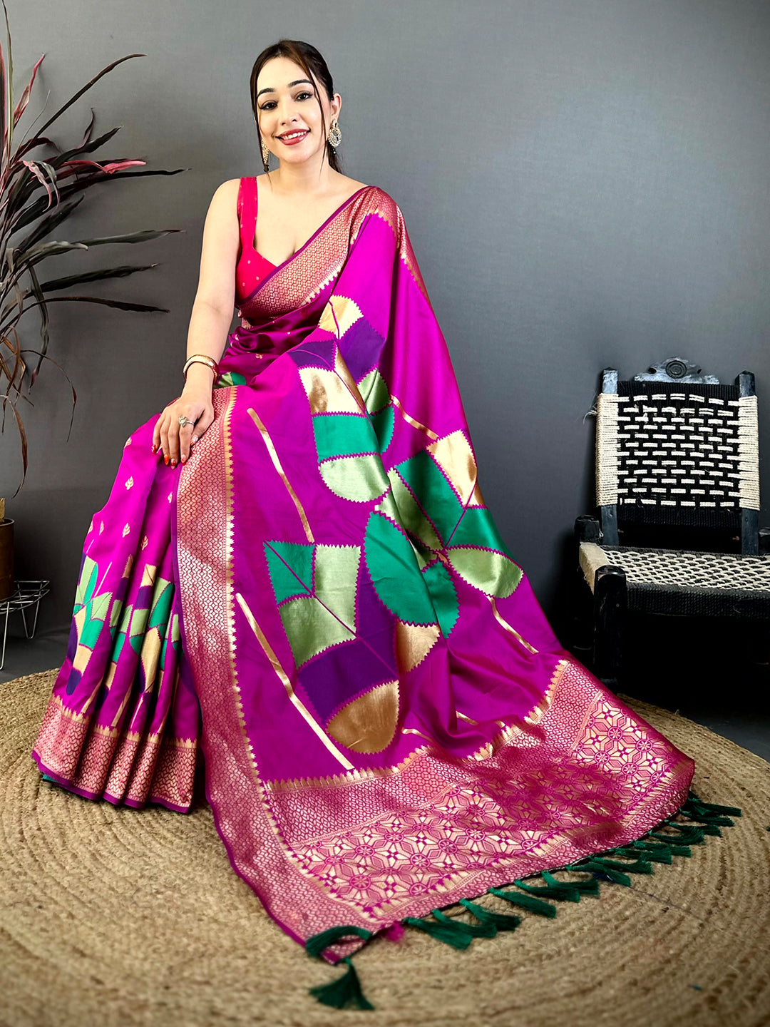 Rani Banarasi Katan Silk Minakari Saree