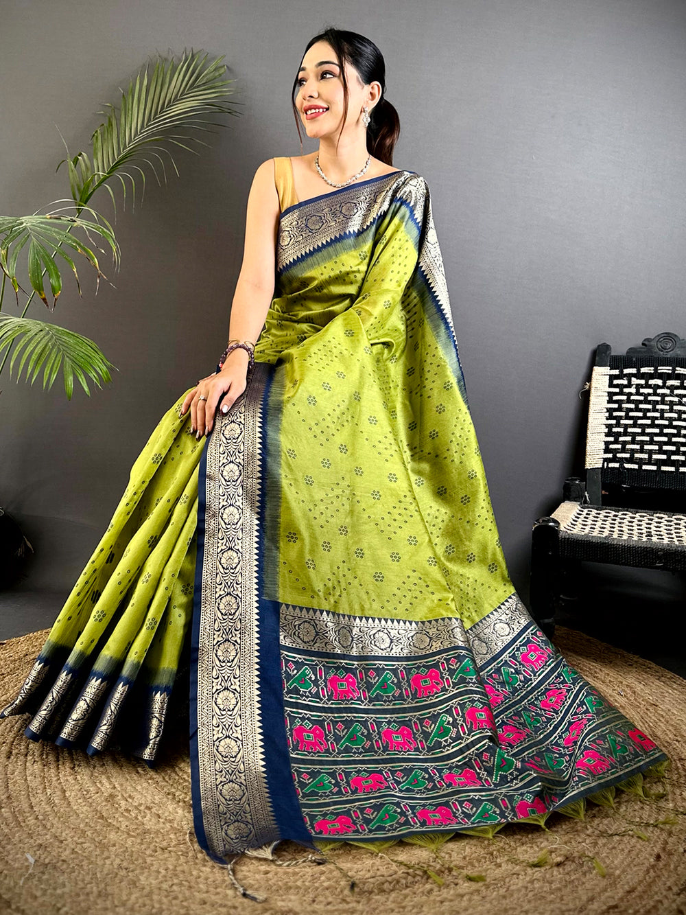 Green Bandhej Pochampally Raw Silk Saree