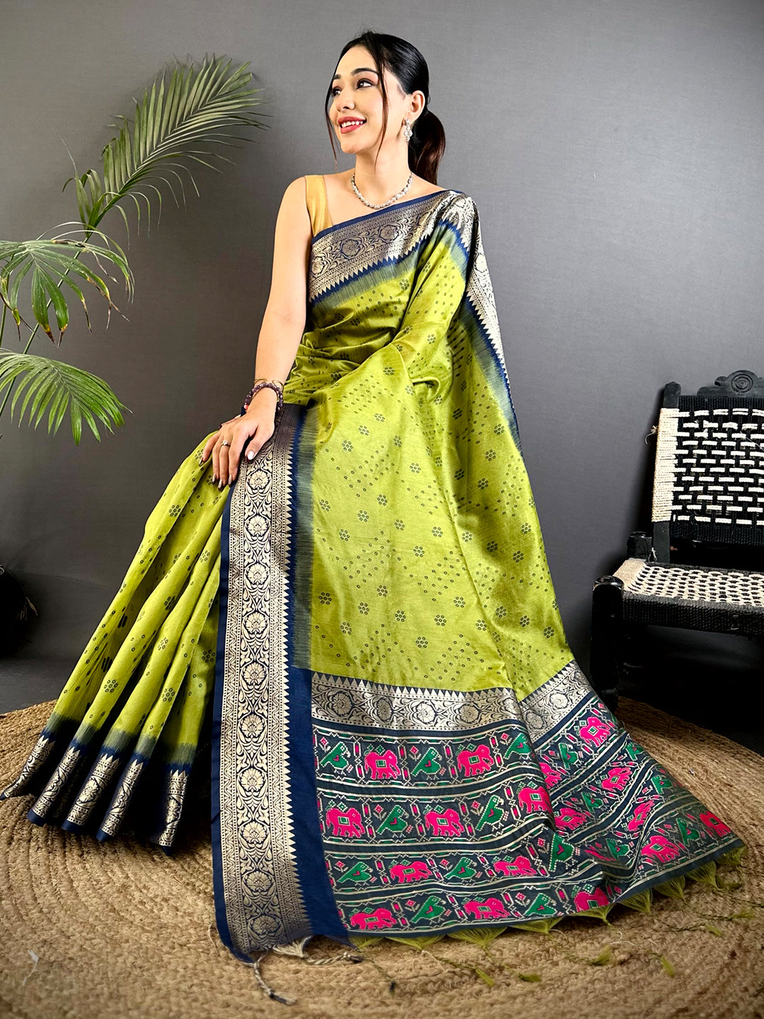 Green Bandhej Pochampally Raw Silk Saree