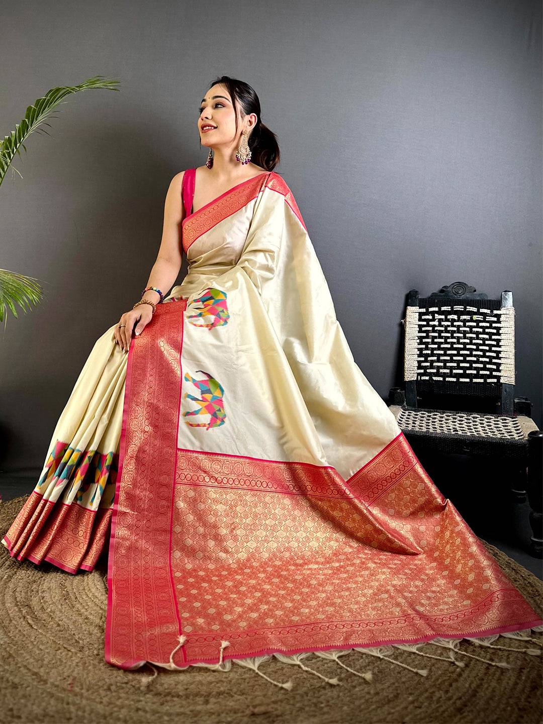 Elephant Ikkat Banarasi Soft Silk Saree