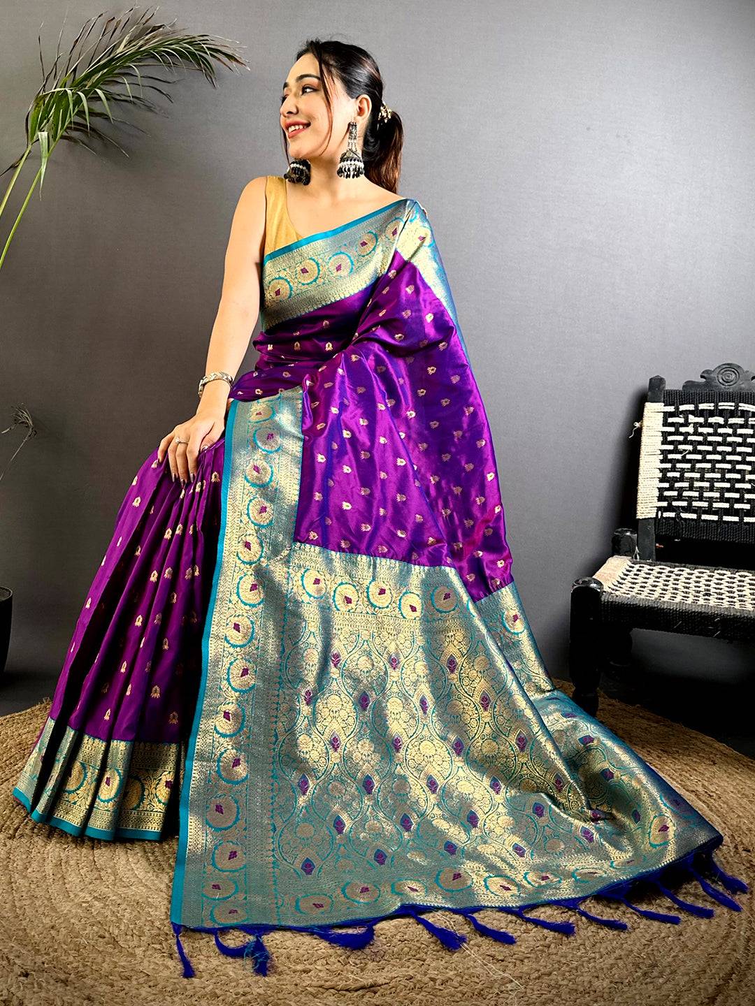 Heritage 1000 Butti Soft Silk Saree