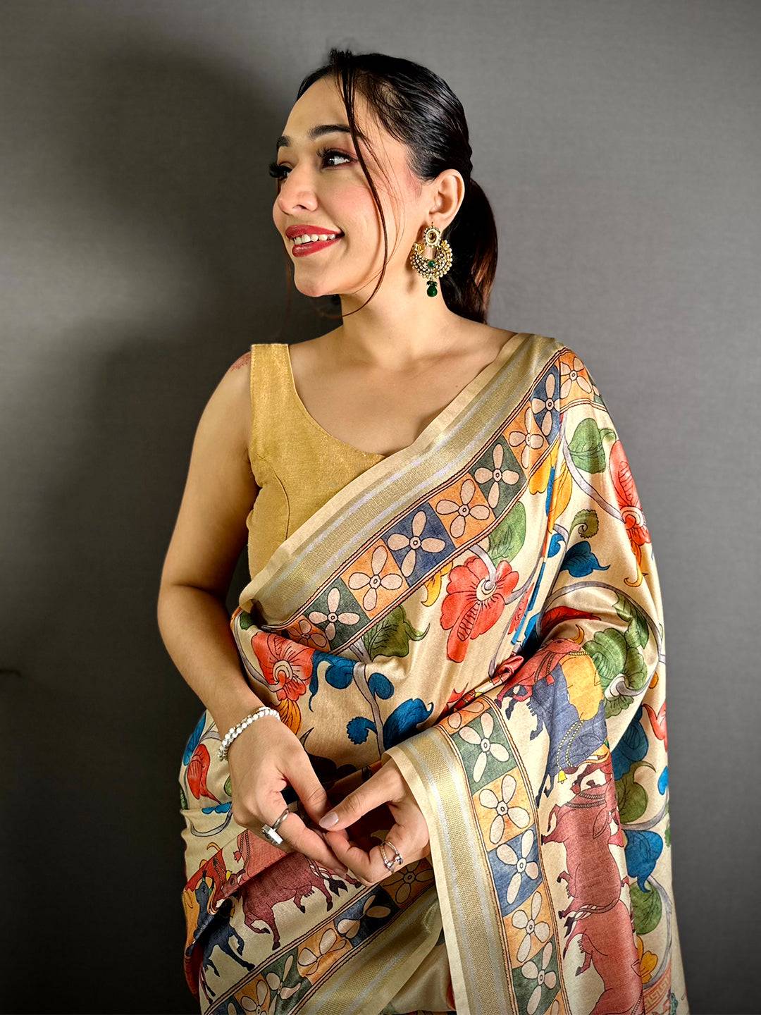 Vibrant Gaji Lakda Patta Kalamkari Saree