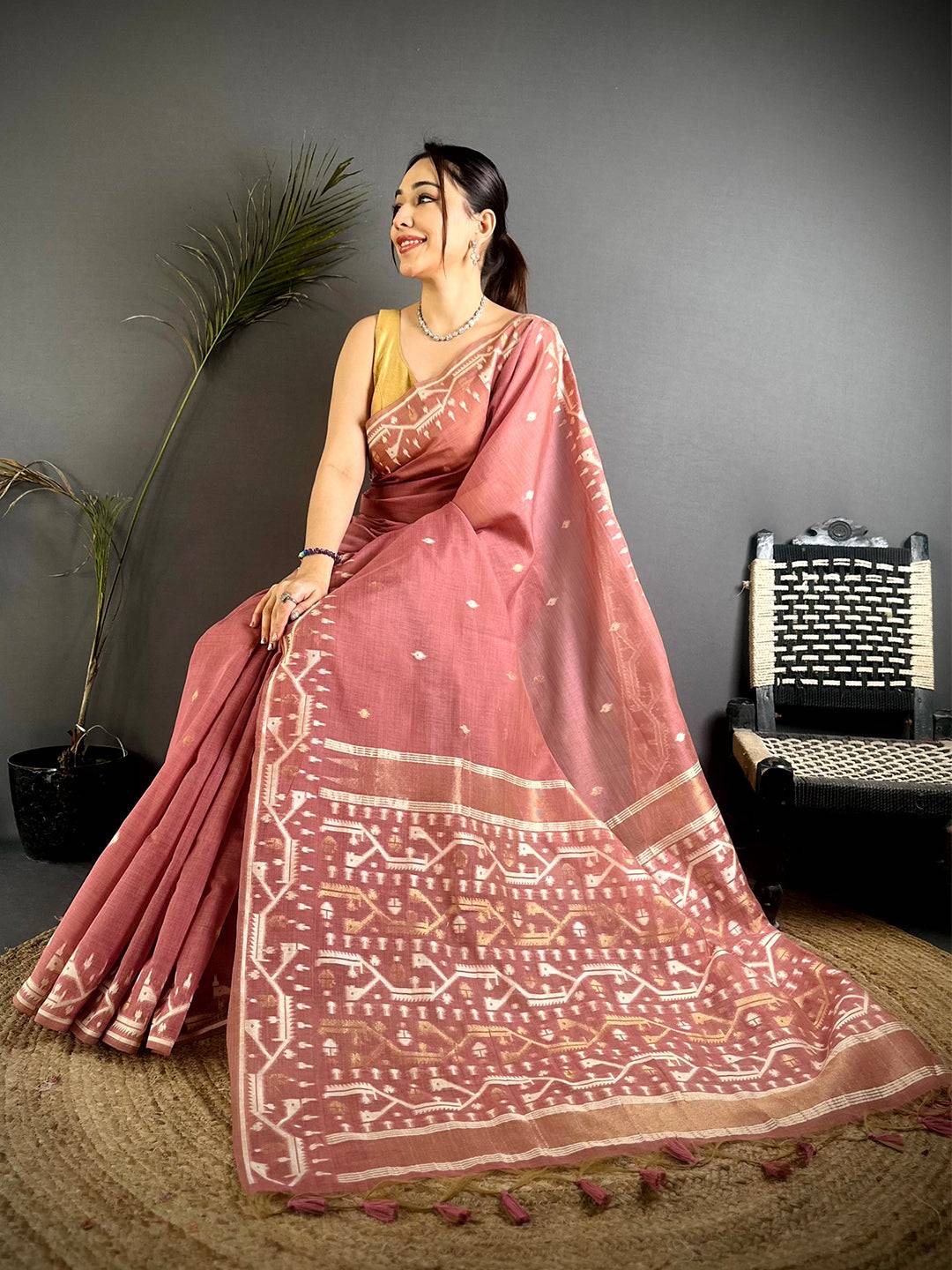Royal Lakhani Linen Saree