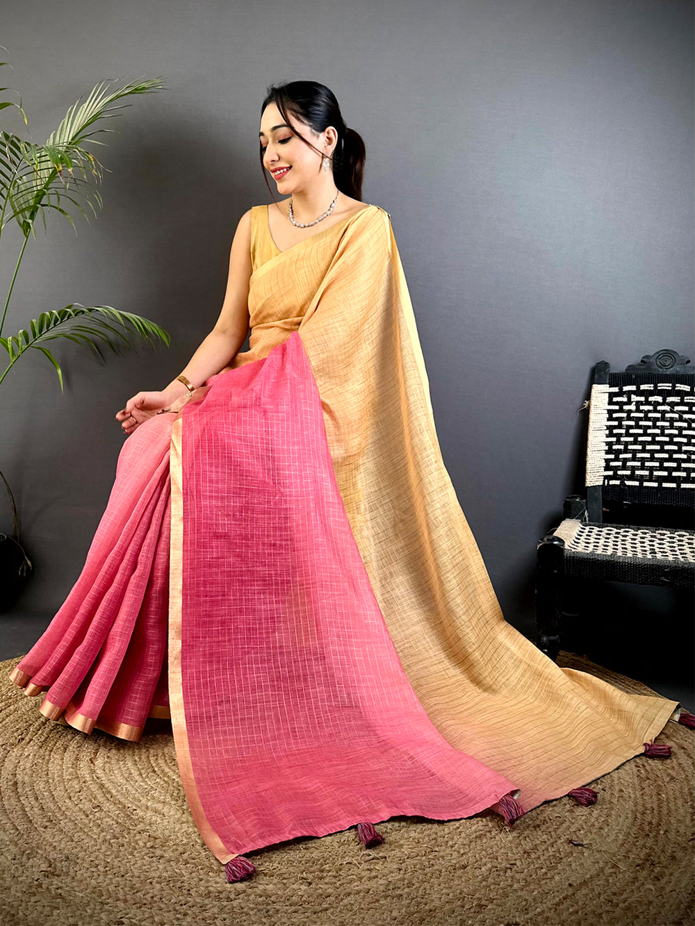 Artistic Self Chex Linen Zari Saree