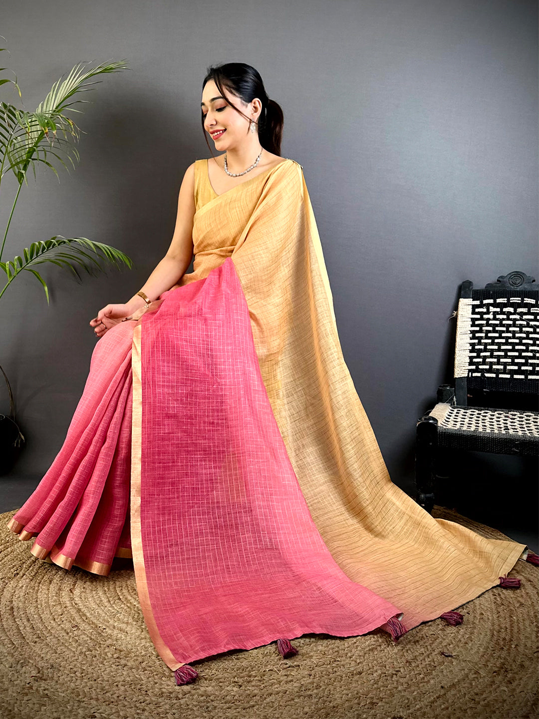 Artistic Self Chex Linen Zari Saree