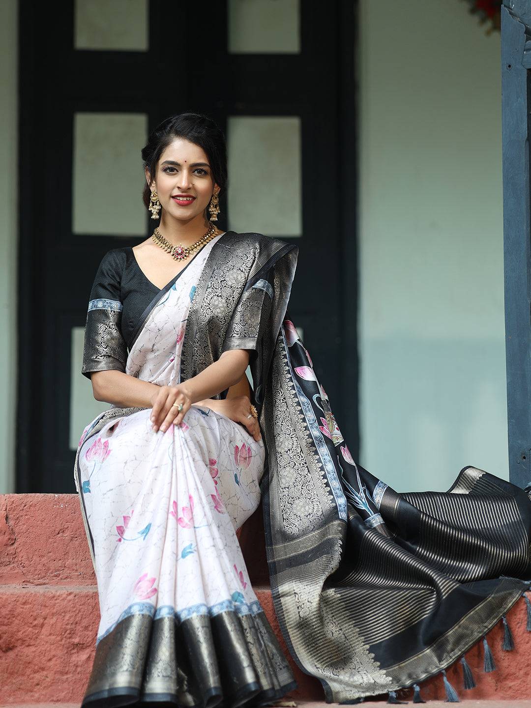 Batik Pen kalamkari Off White Colour Zari Weaving Saree