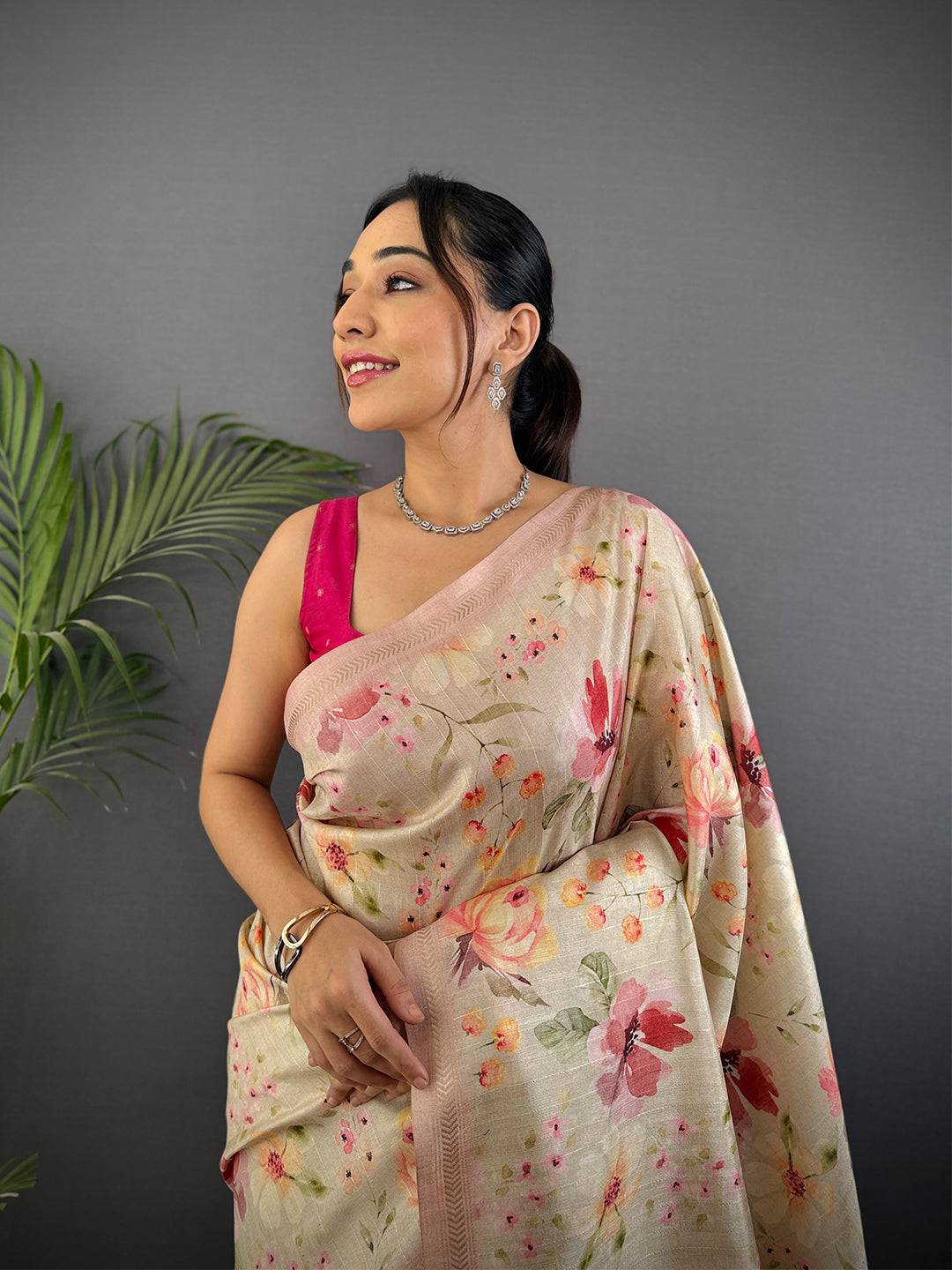 Beige Ghicha Leaf Print Saree