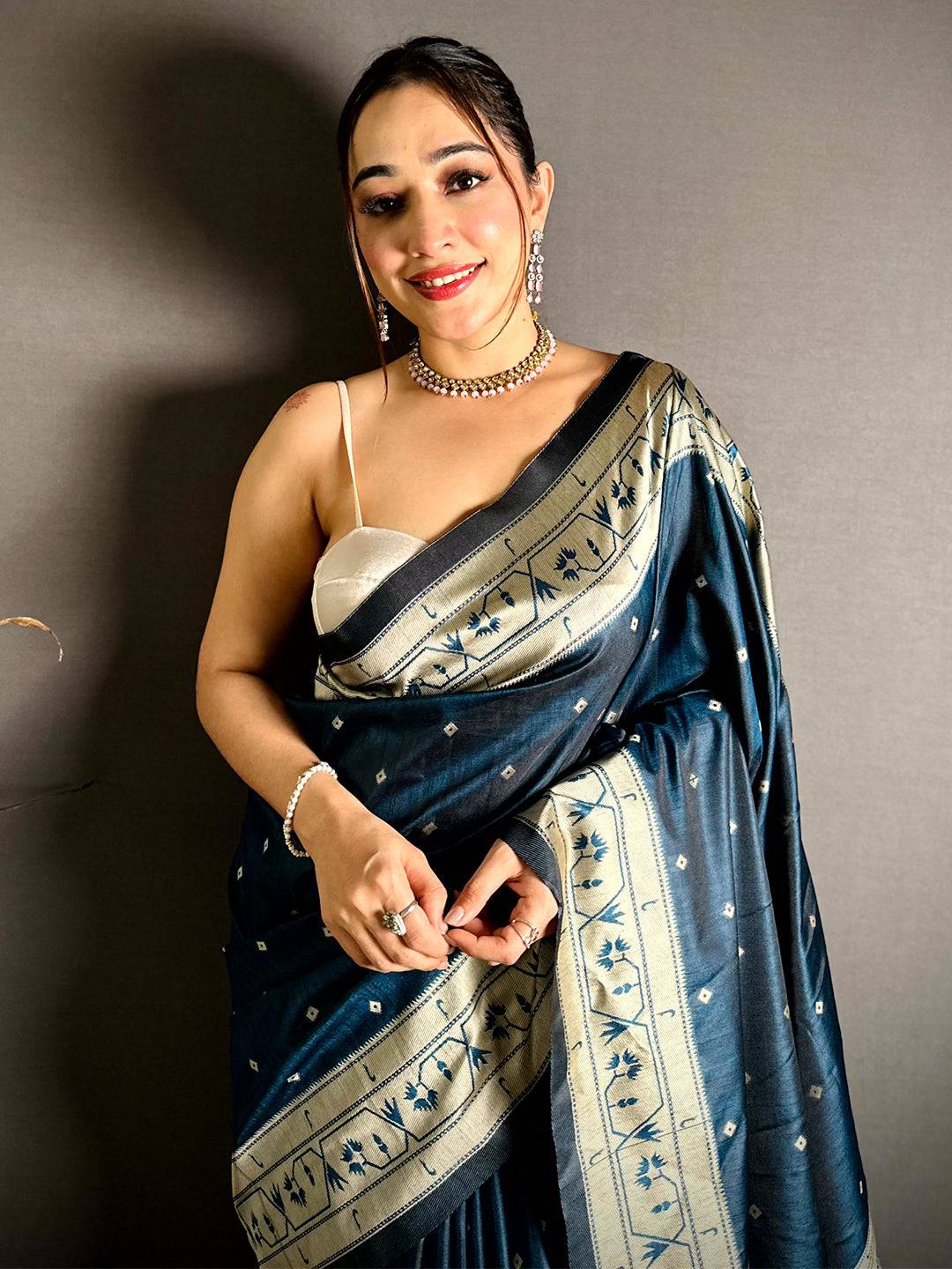 Rama Katan Silk Thread Work Saree