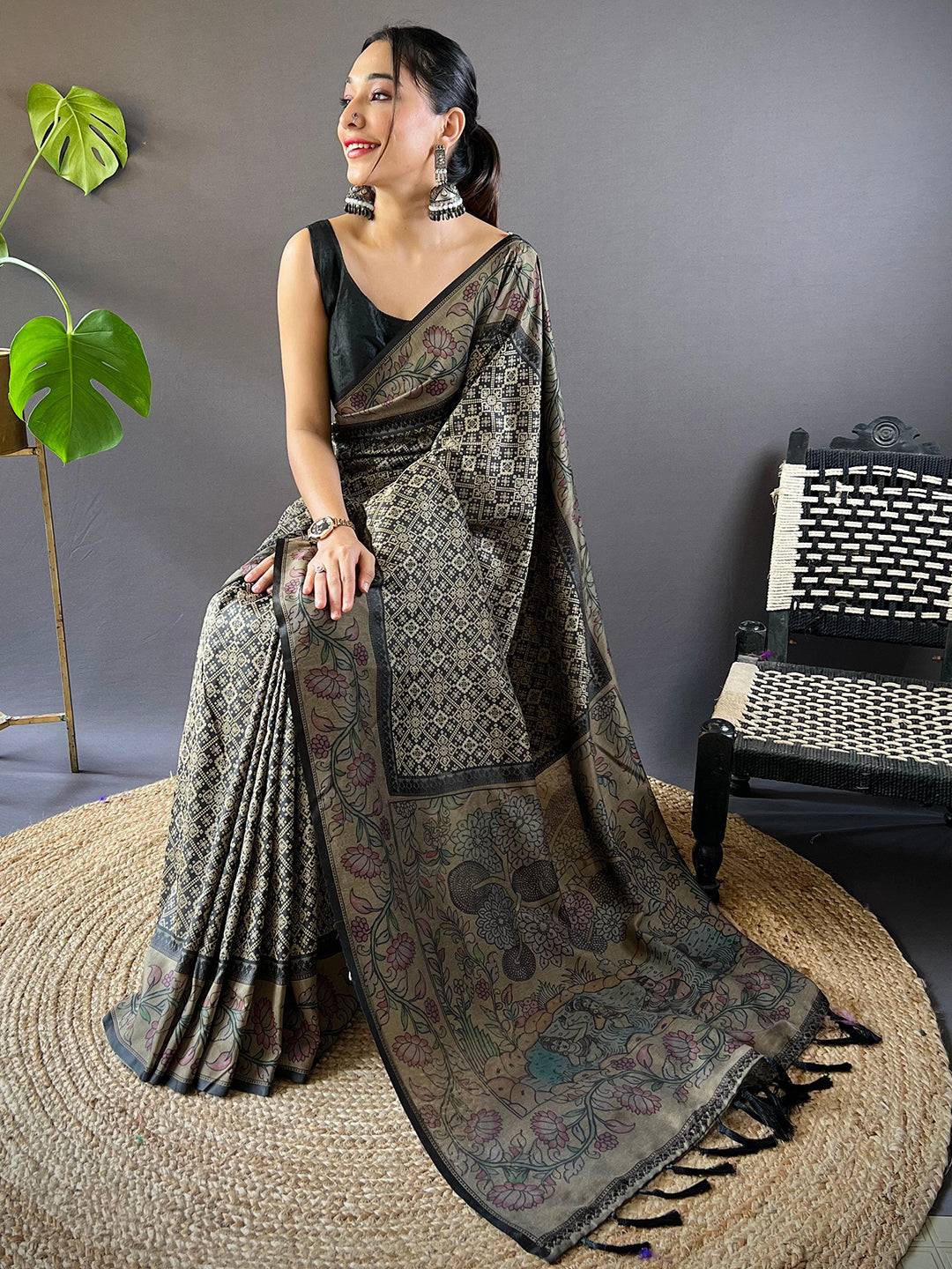 Black Patola And Kalamkari Fusion Saree