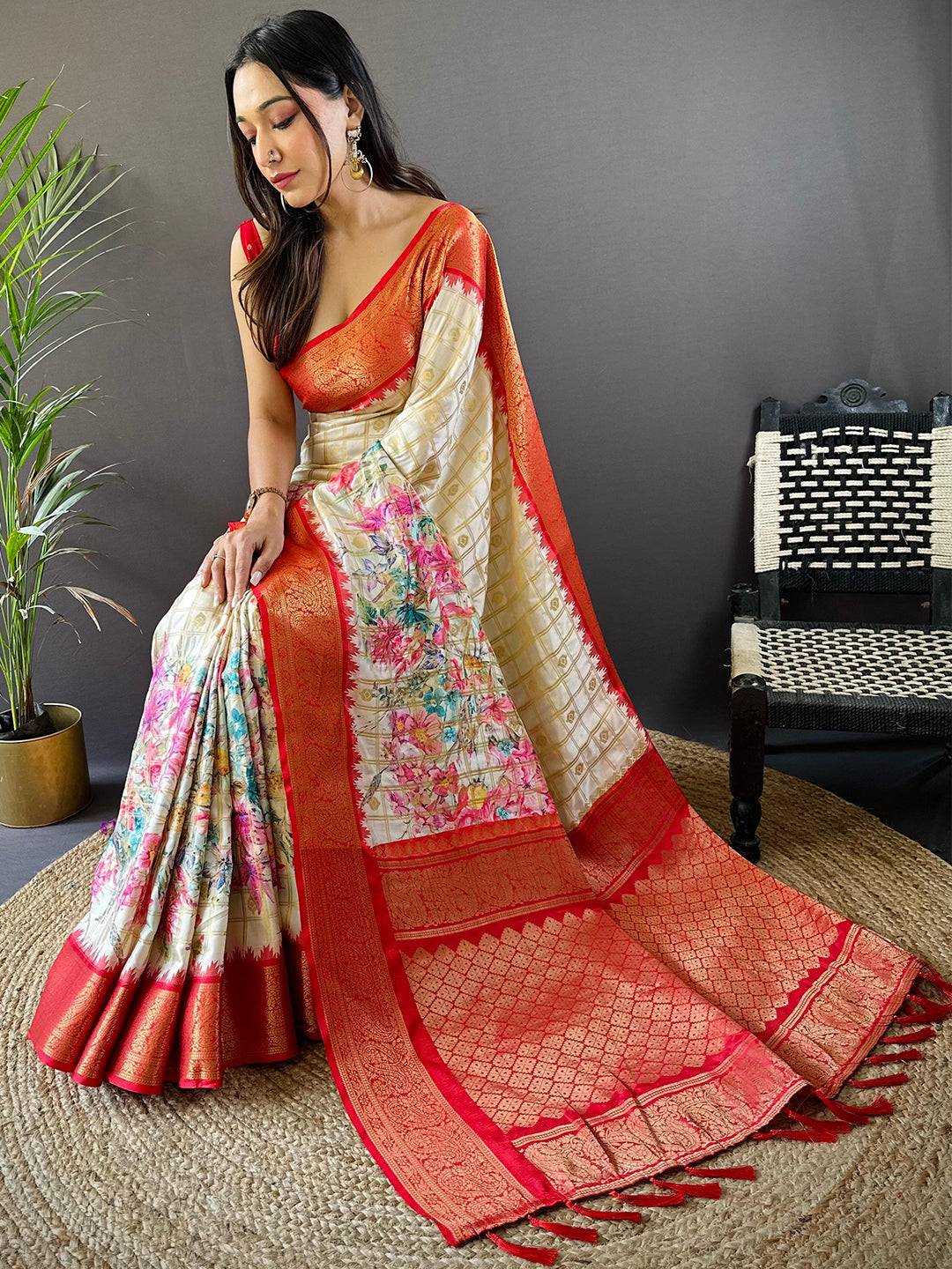 Red Floral Bloom Kovai Rettapet Saree