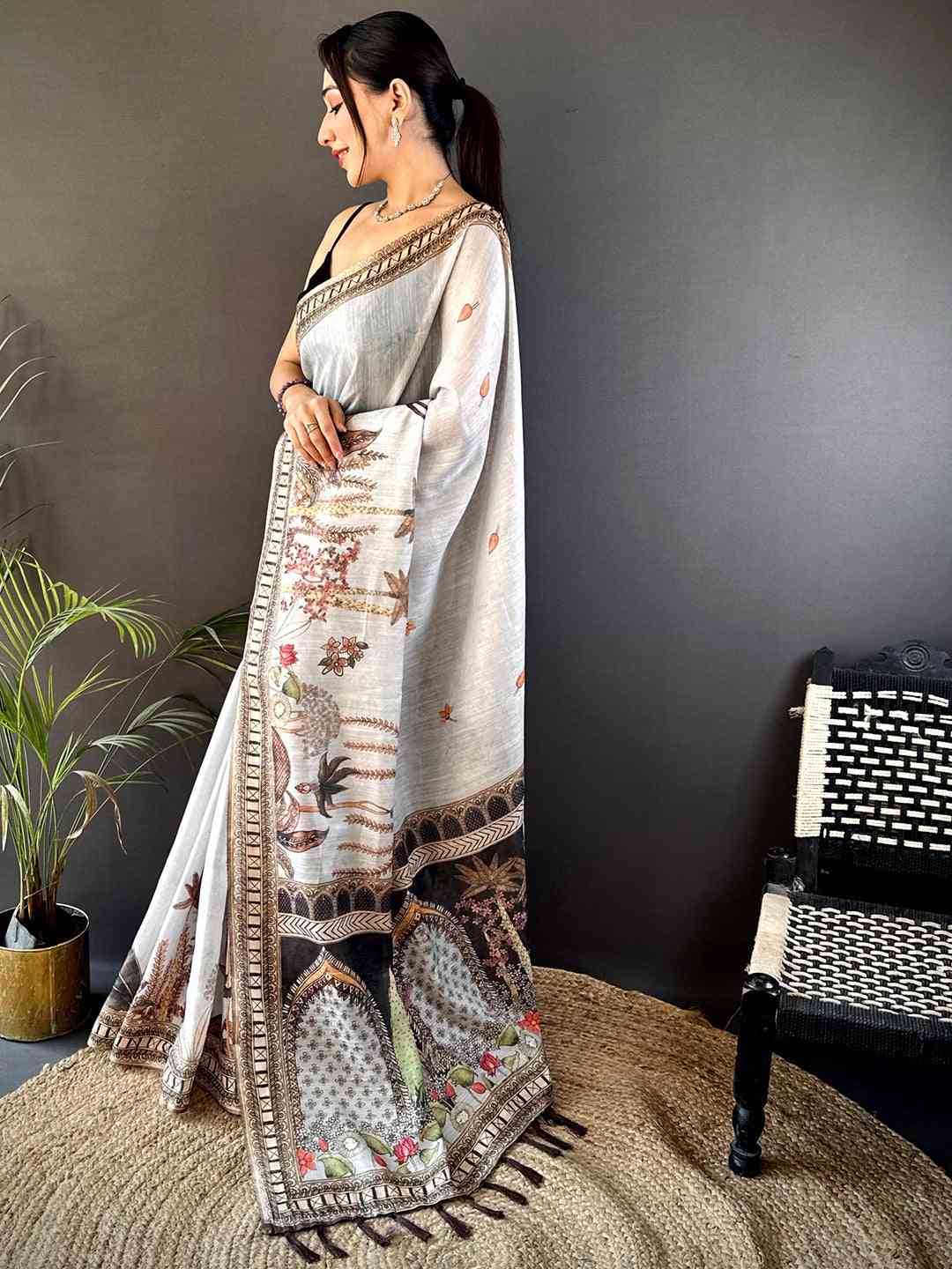 Grey Tussar Floral Leaf Print Saree