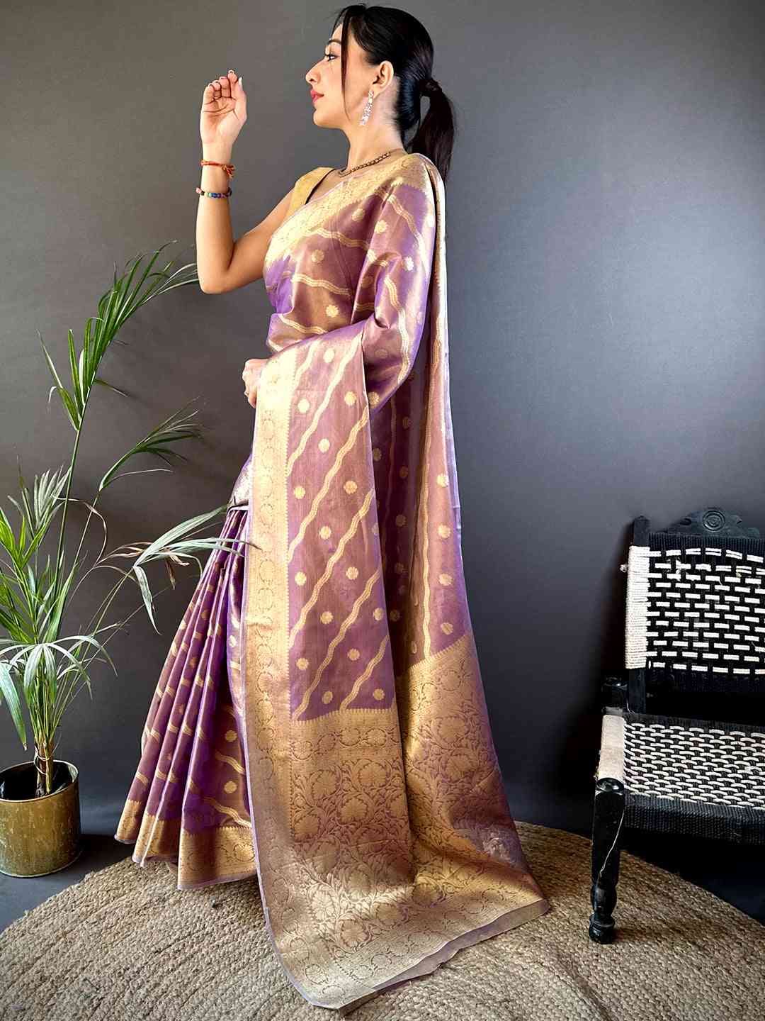 Wine Glass Crush Tissue Leheriya Saree