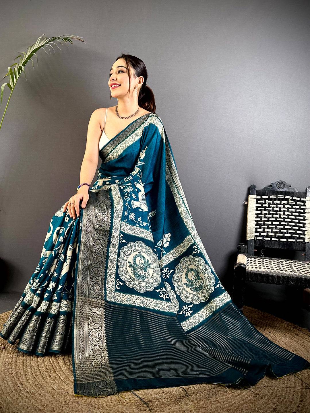 Vibrant Self Zari Chex Viscose Dola Saree